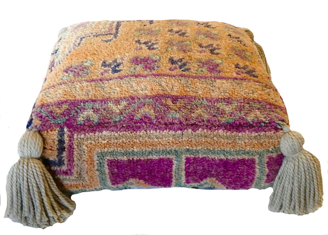 Vintage Marokkanische Wolle Pouf Bodenkissen (Stammeskunst) im Angebot