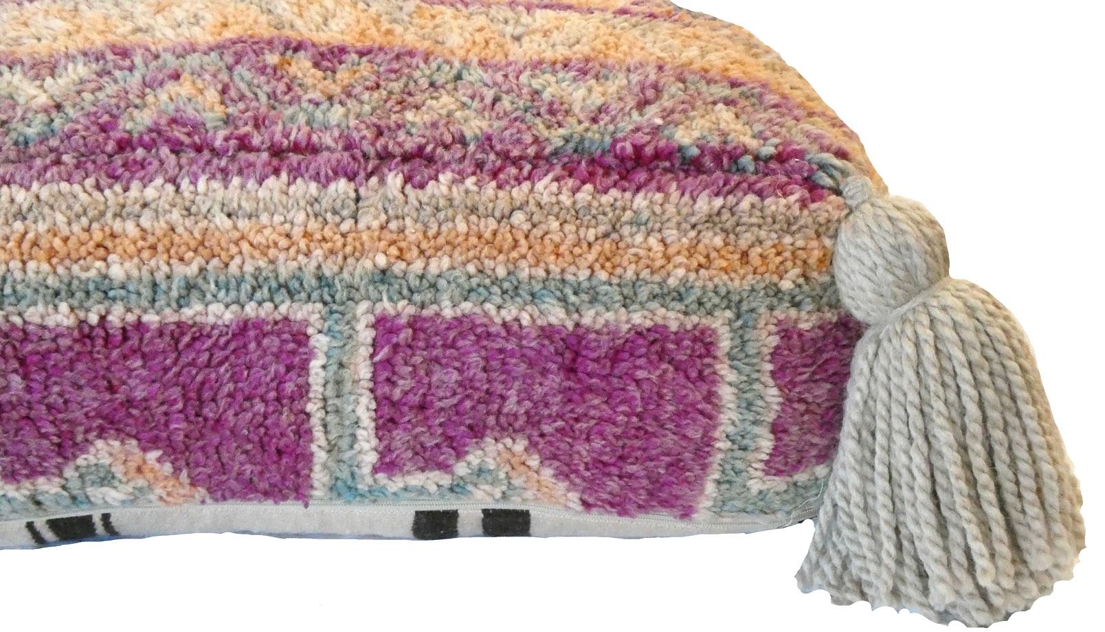 Vintage Marokkanische Wolle Pouf Bodenkissen im Zustand „Gut“ im Angebot in Los Angeles, CA
