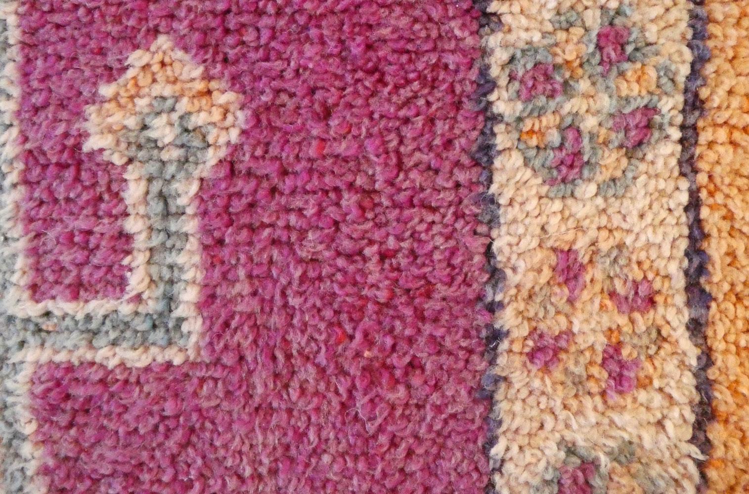 Vintage Moroccan Wool Pouf Floor Cushion In Good Condition In Los Angeles, CA