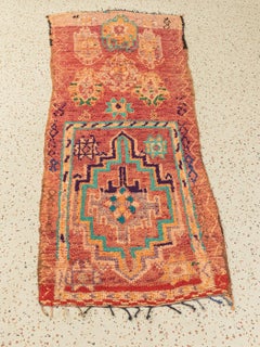 Vintage Moroccan Rehamna Berber Rug Middle Atlas Mountain Red Green Black