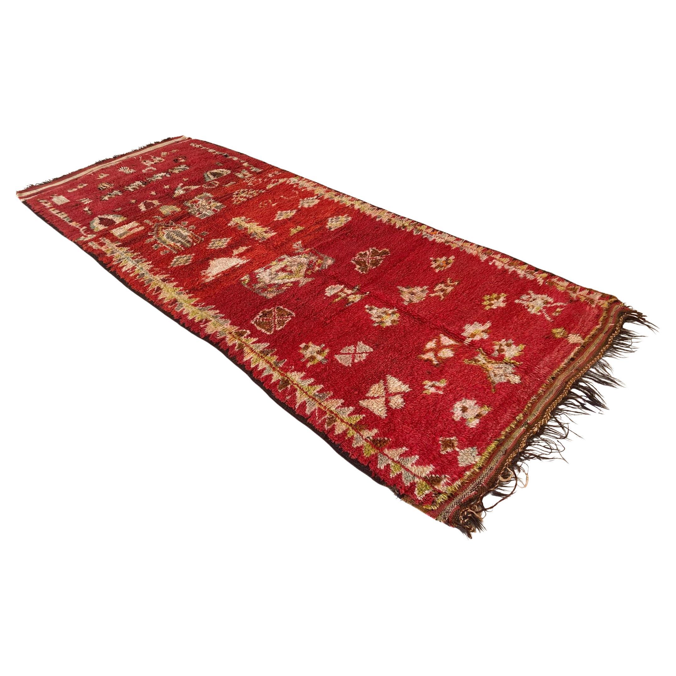 Vintage Moroccan Rehamna rug - Red - 5.1x12.5feet / 156x382cm For Sale
