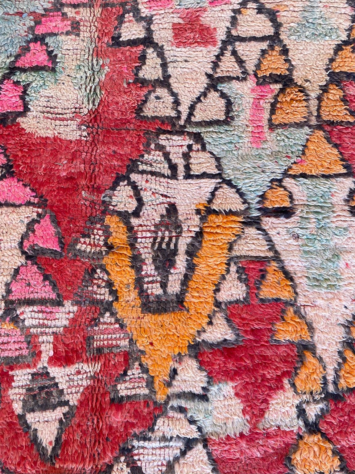 Vintage Moroccan Rehamna rug - Red/pink - 5.9x12.2feet / 180x373cm For Sale 4
