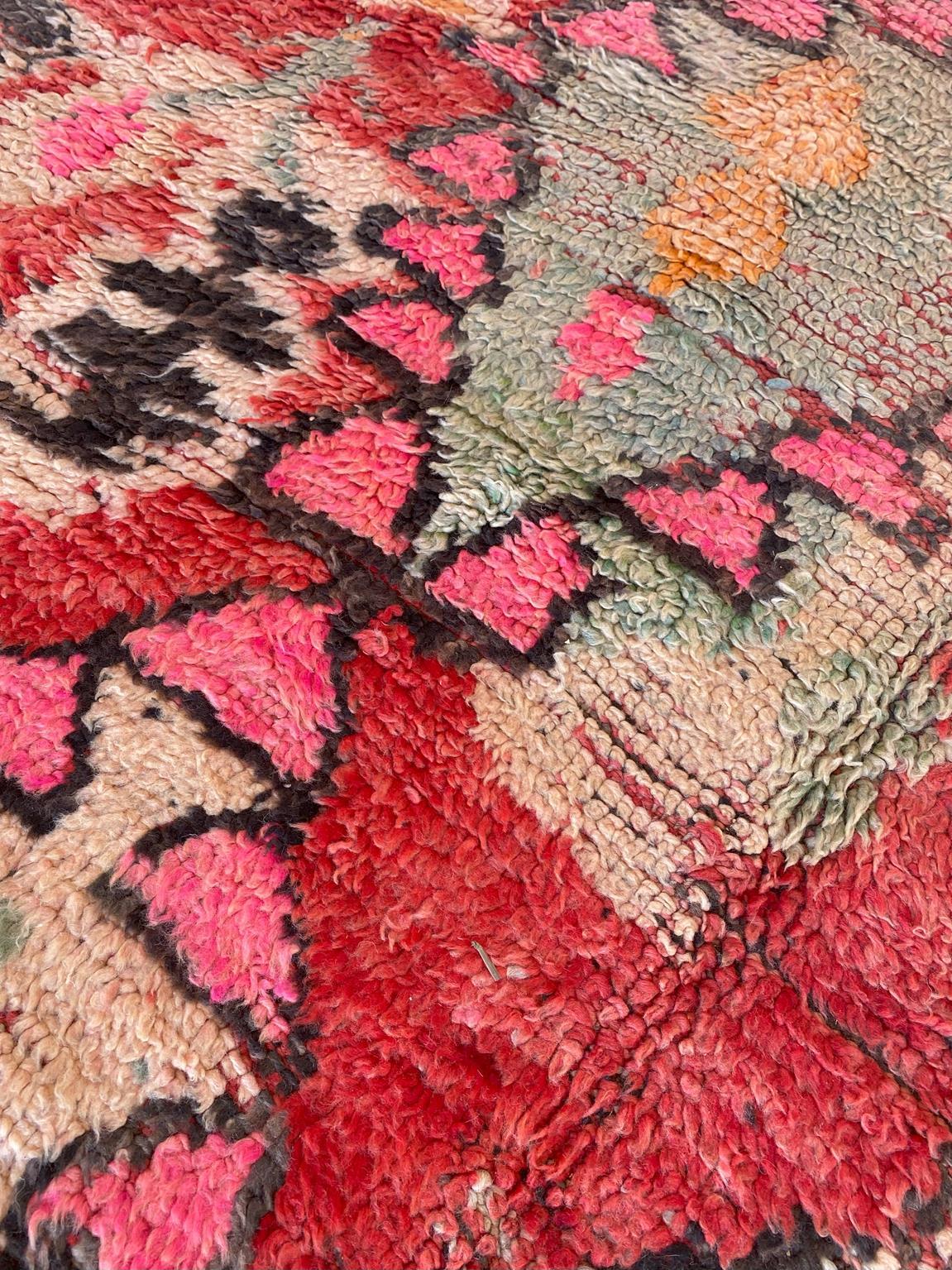 Vintage Moroccan Rehamna rug - Red/pink - 5.9x12.2feet / 180x373cm For Sale 8