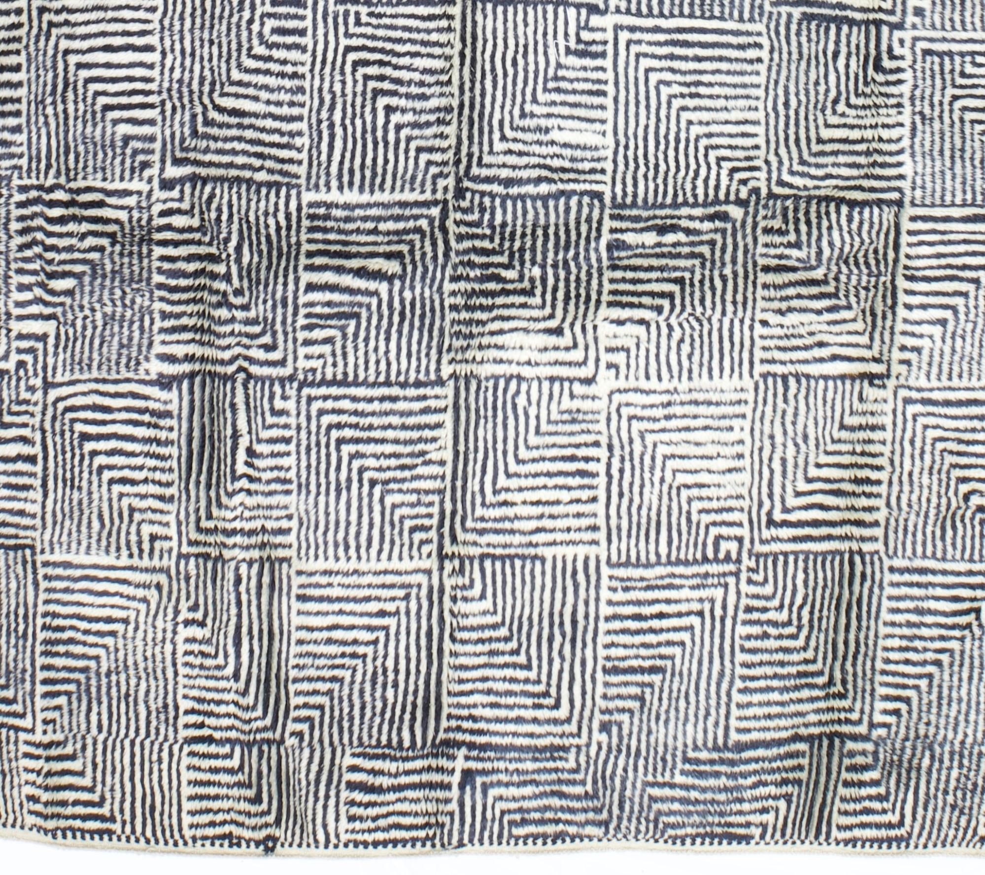 20th Century Vintage Moroccan Rug 10’5” x 12’9” For Sale