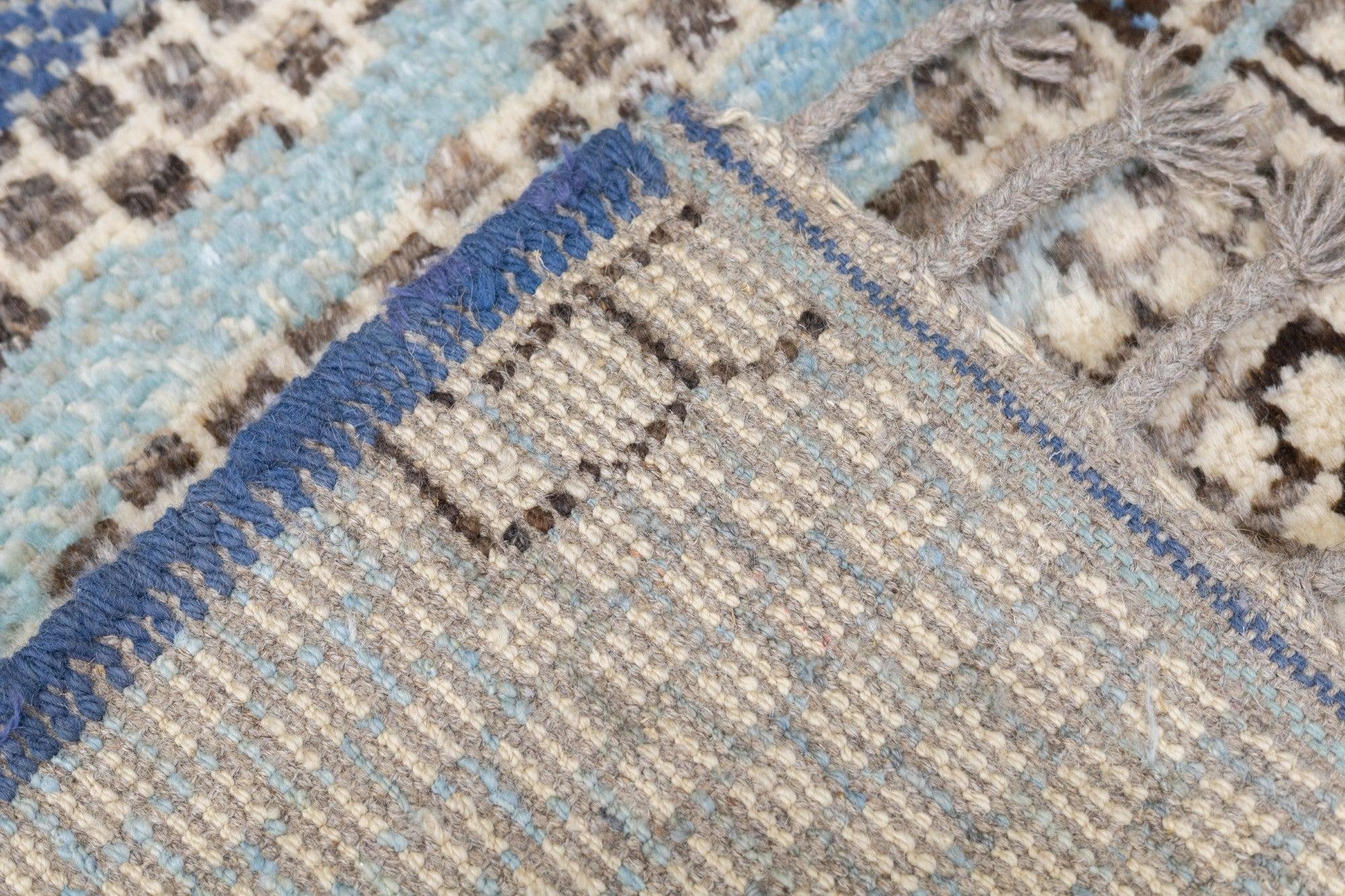 Tappeto marocchino vintage 5'3'' x 6'11'' in vendita 4