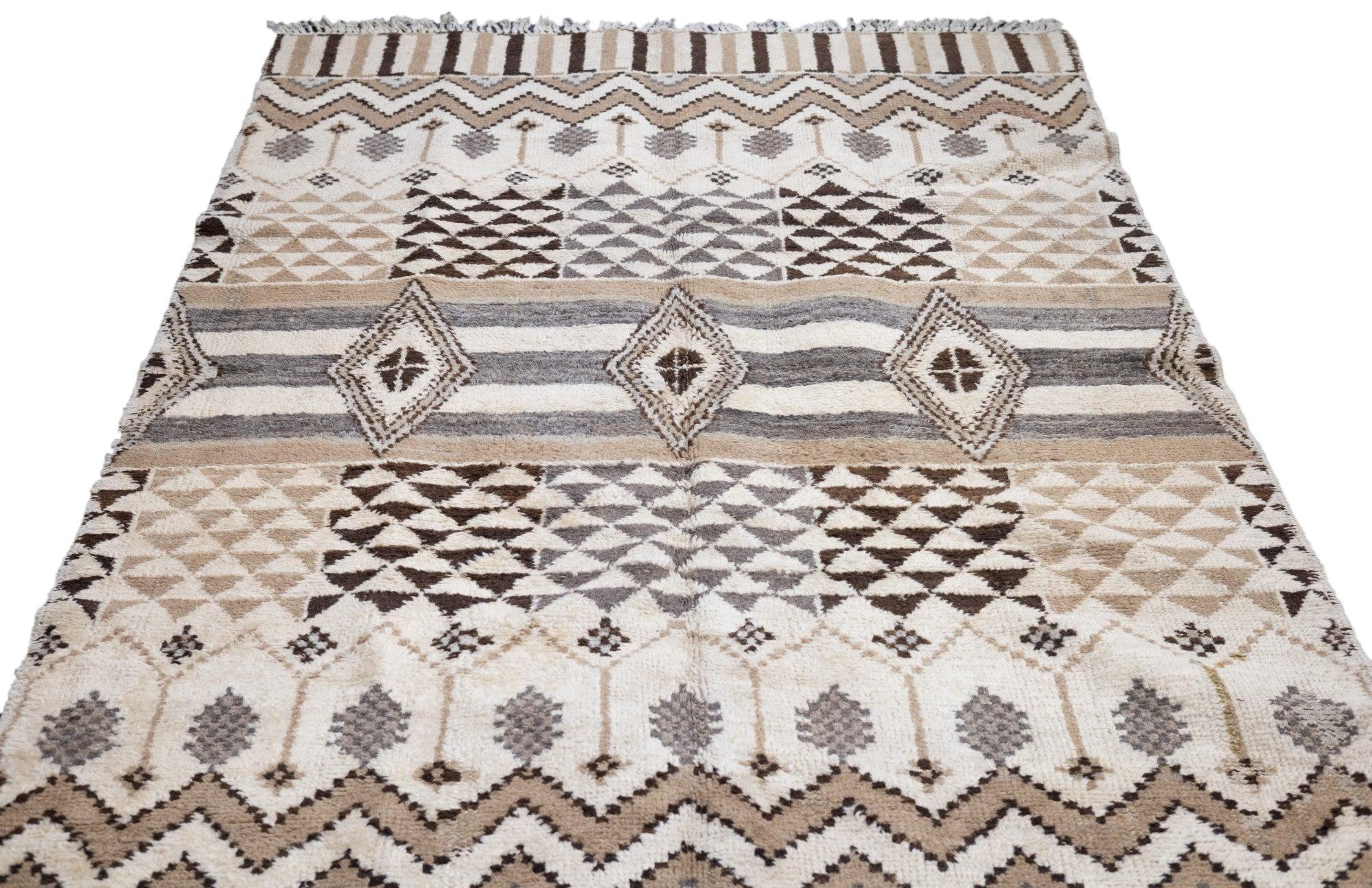 Alfombra marroquí vintage 5'6'' x 9'1'' en venta 2