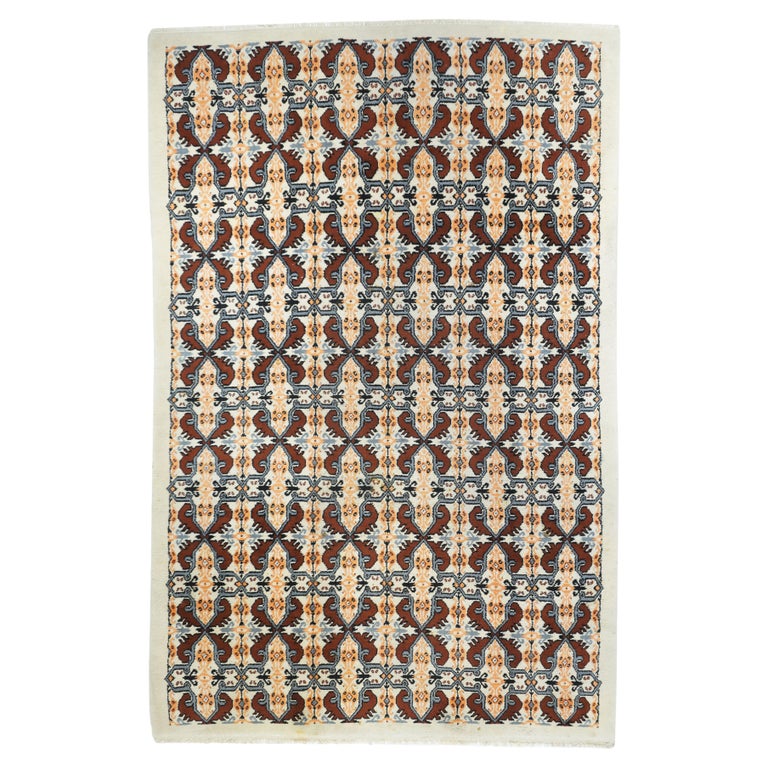 Vintage Moroccan Rug For Sale at 1stDibs