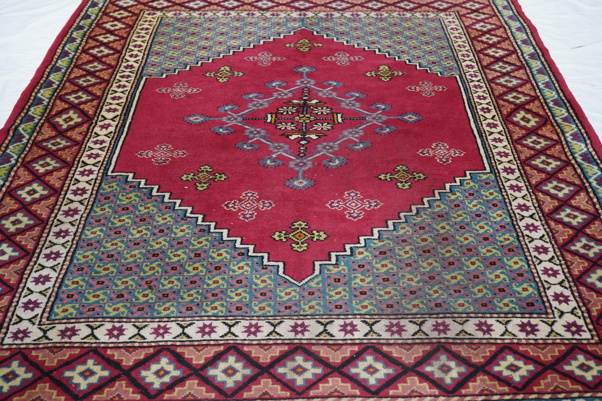Marokkanischer Vintage-Teppich 6'5'' x 8'10'' im Angebot 3
