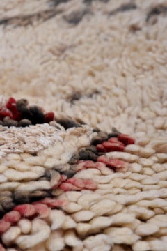 Vintage Moroccan Rug – Berber Diamond Lattice with Soft Red Accents