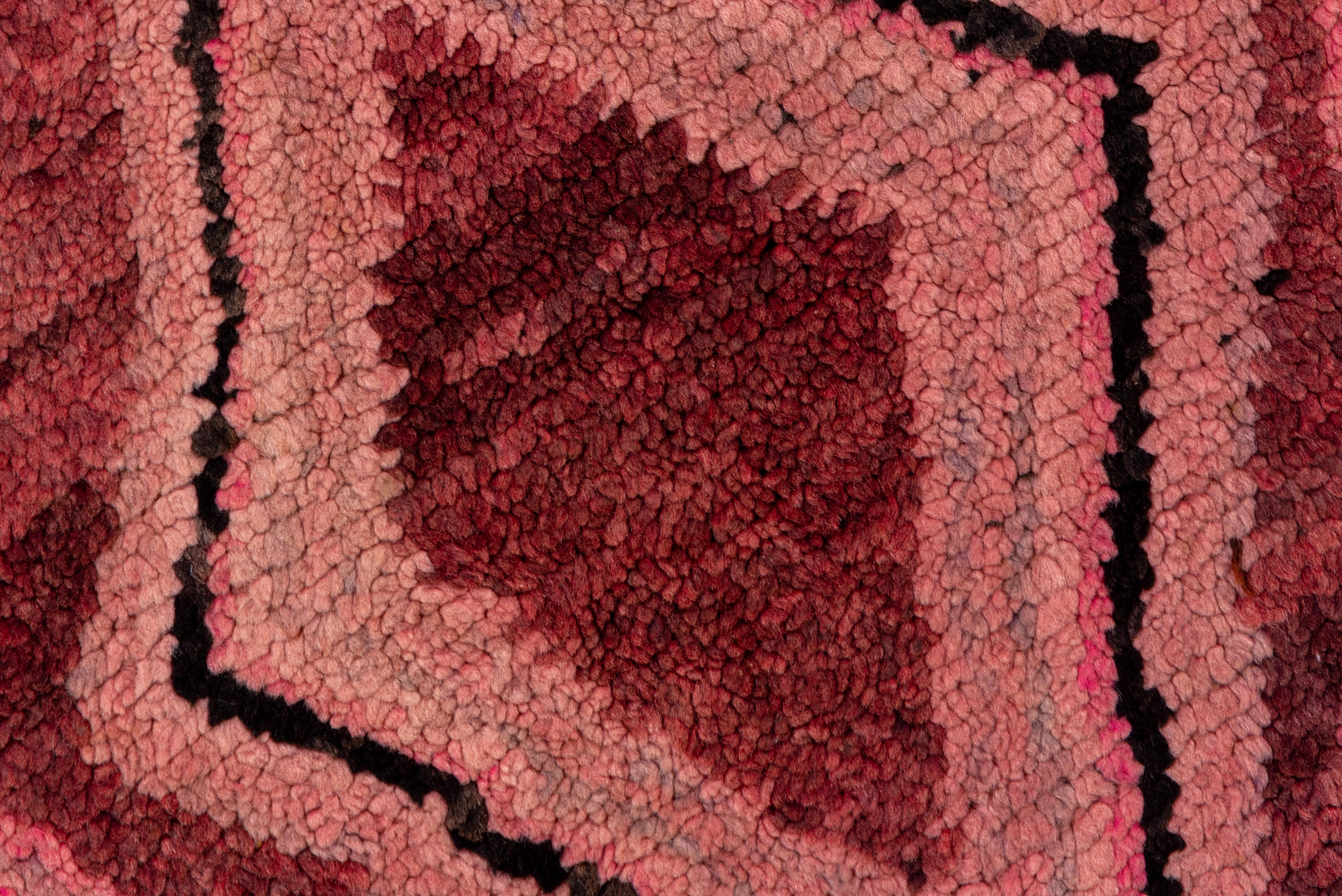 Vintage Marokkanischer Teppich Blush und Terracotta Diamant Medaillon-Muster (Wolle) im Angebot