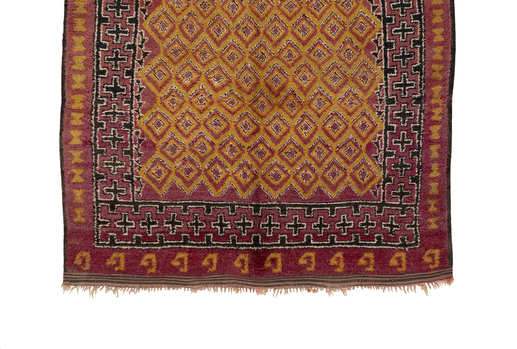 Hand-Crafted Vintage Moroccan Rug For Sale