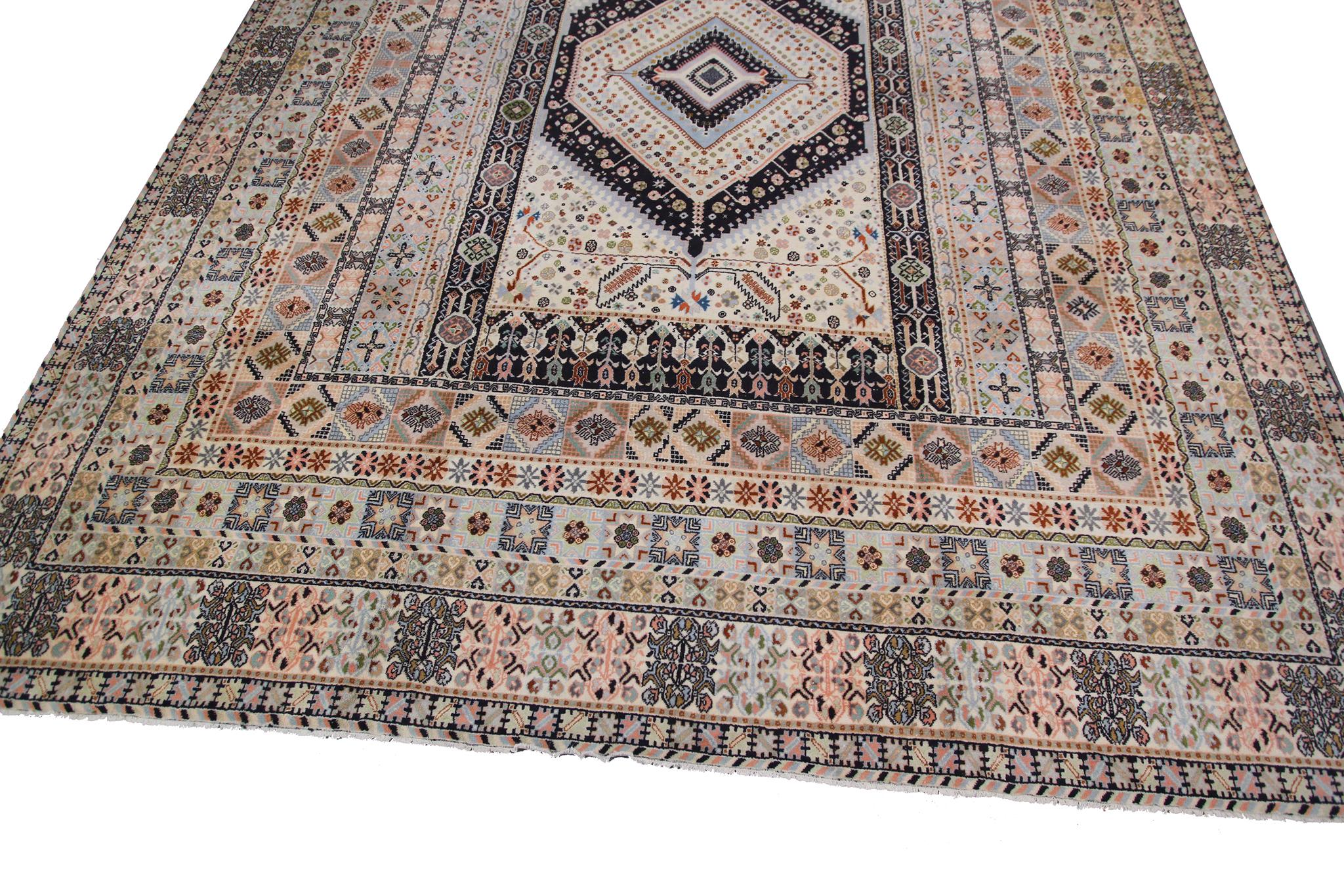 Marokkanischer geometrischer, einzigartiger, handgefertigter Vintage-Teppich 12x15, selten, 361 cmx447cm (Handgeknüpft) im Angebot