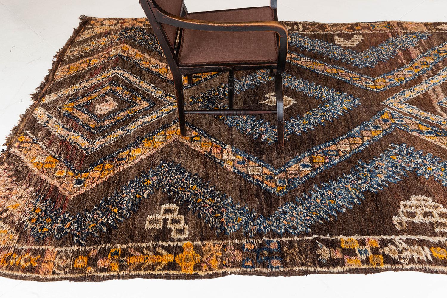 Vintage Moroccan Rug High Atlas Collection In Good Condition In WEST HOLLYWOOD, CA
