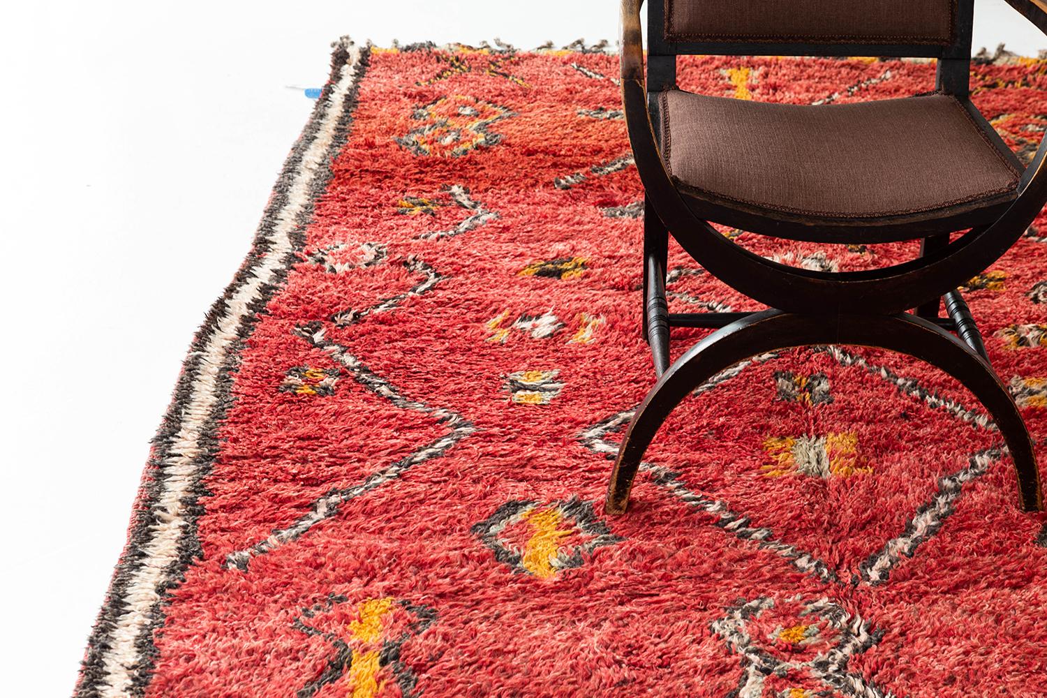 Marokkanischer Teppich aus der High Atlas-Kollektion im Angebot 3