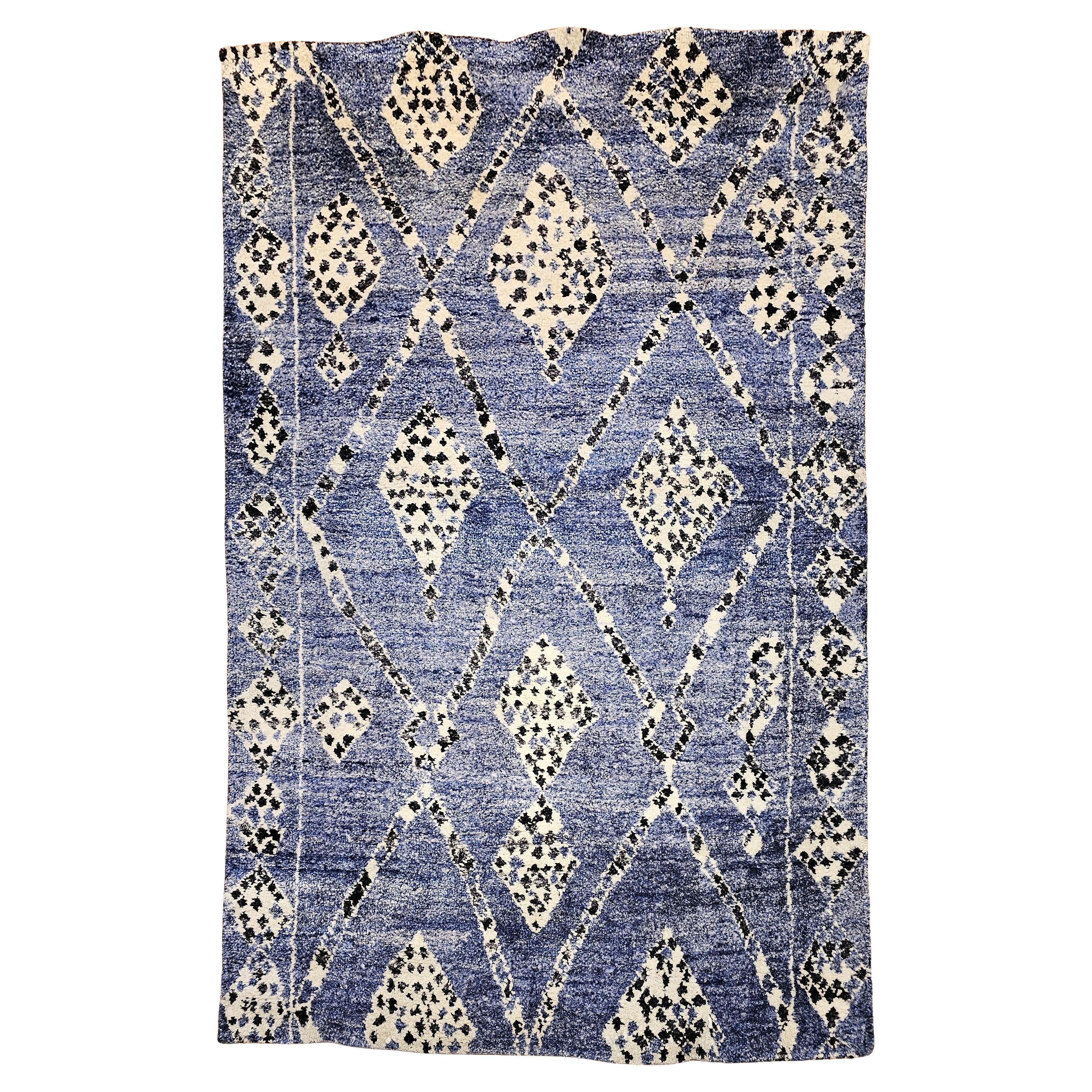 Vintage Moroccan Rug in Allover Pattern in Indigo Blue