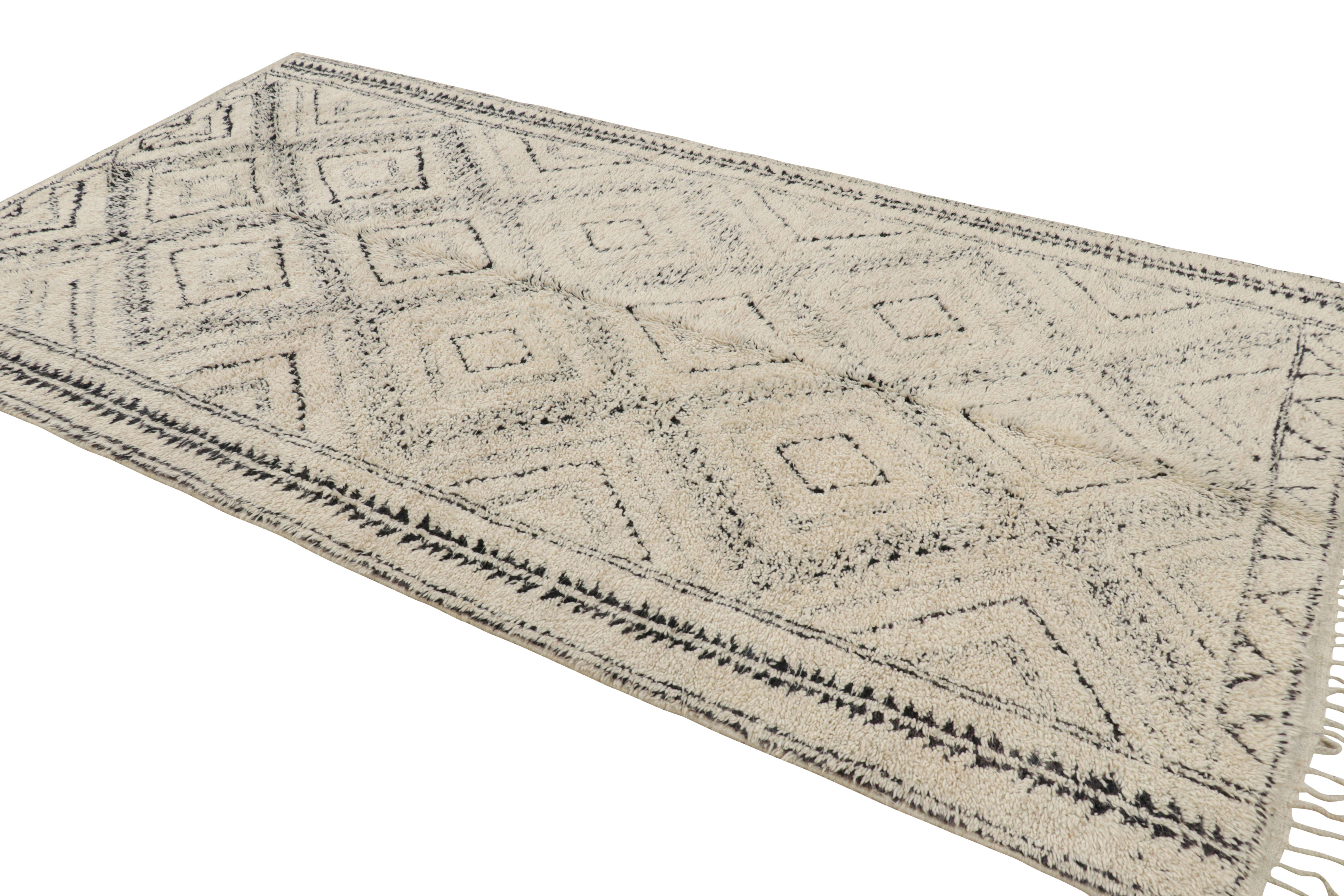 Vintage Moroccan Rug in Beige with Black Diamond Medallions, from Rug & Kilim In Good Condition For Sale In Long Island City, NY