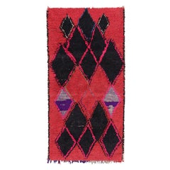 Marokkanischer Vintage-Teppich in Rosa mit schwarzen Diamantmedaillons, von Rug & Kilim, Vintage