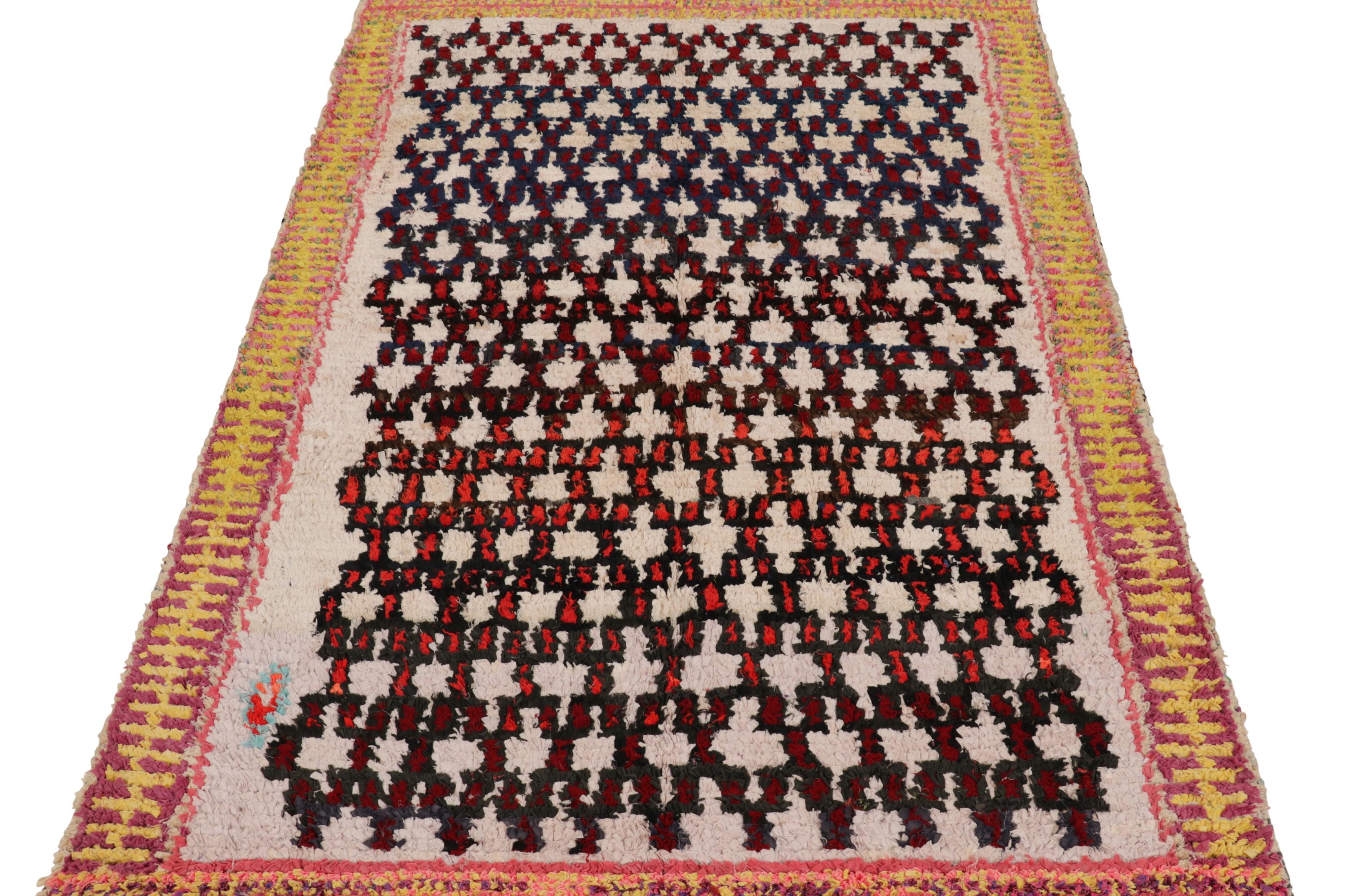 Hand-Knotted Vintage Moroccan Rug in Red and Cream with Geometric Patterns - Rug & Kilim For Sale
