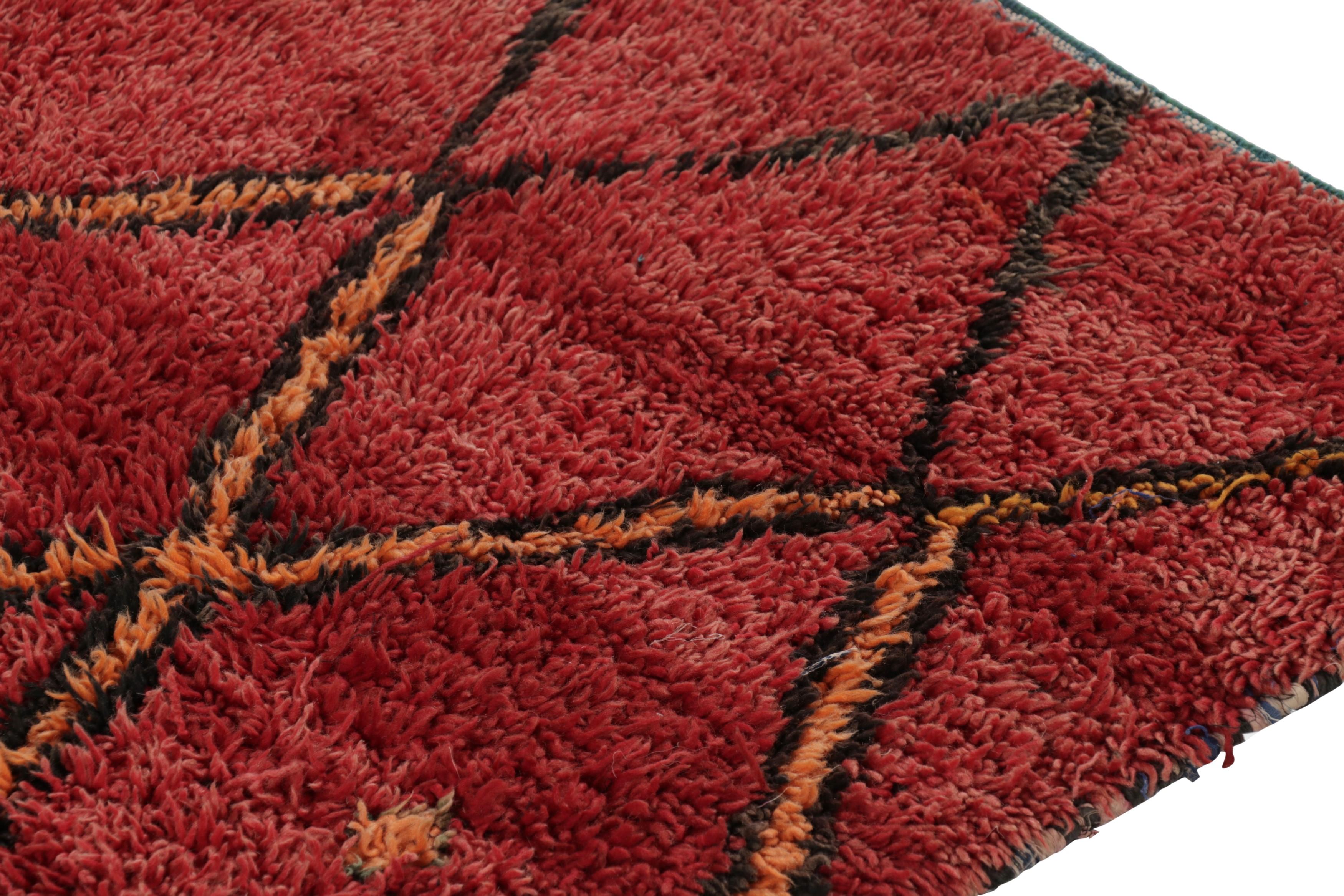 Hand-Knotted Vintage Moroccan Rug in Red with Geometric Lattice Pattern - Rug & Kilim For Sale