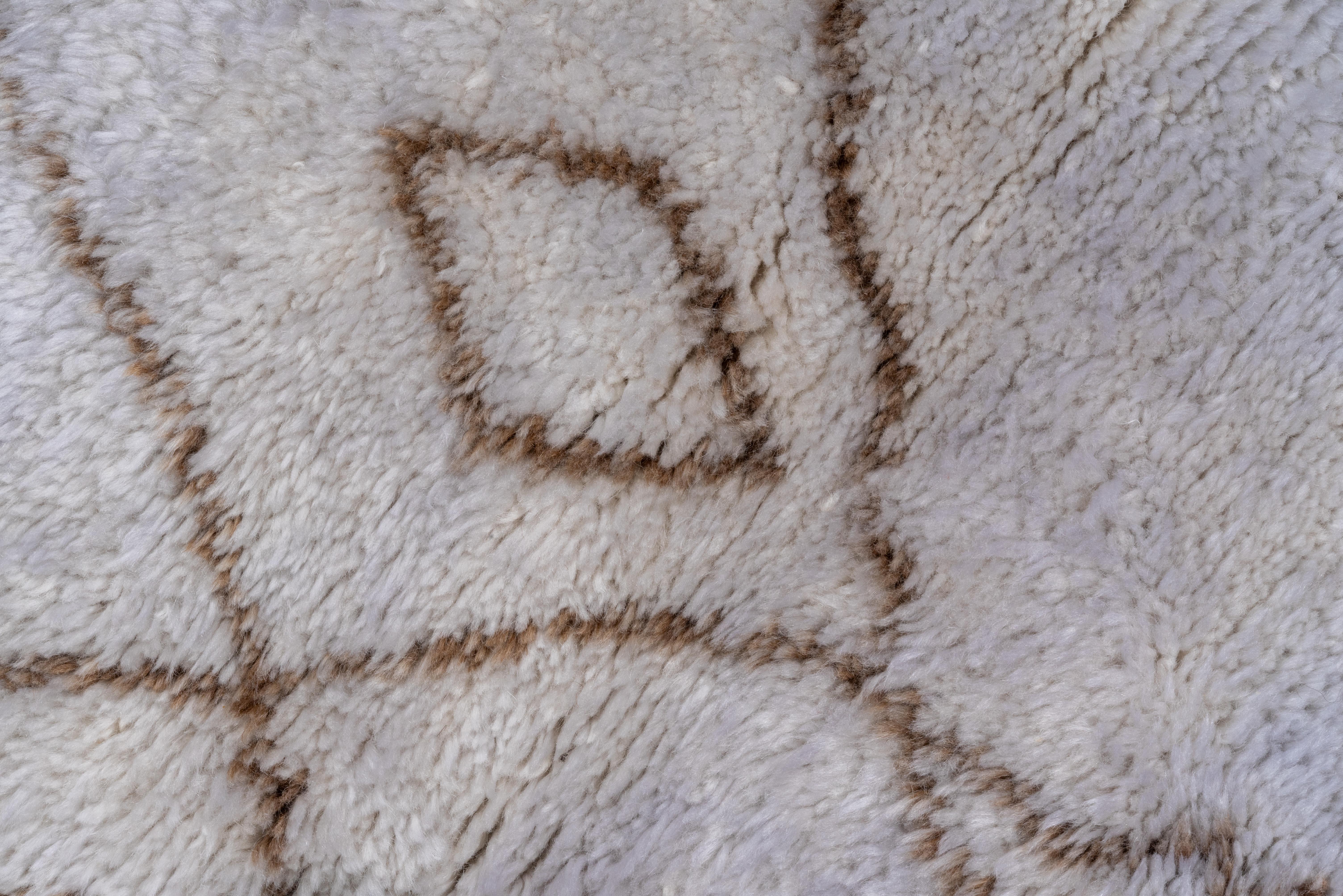 Alfombra Marroquí Vintage Suelo Marfil con Dibujo Lineal de Diamantes Bereberes Lana en venta