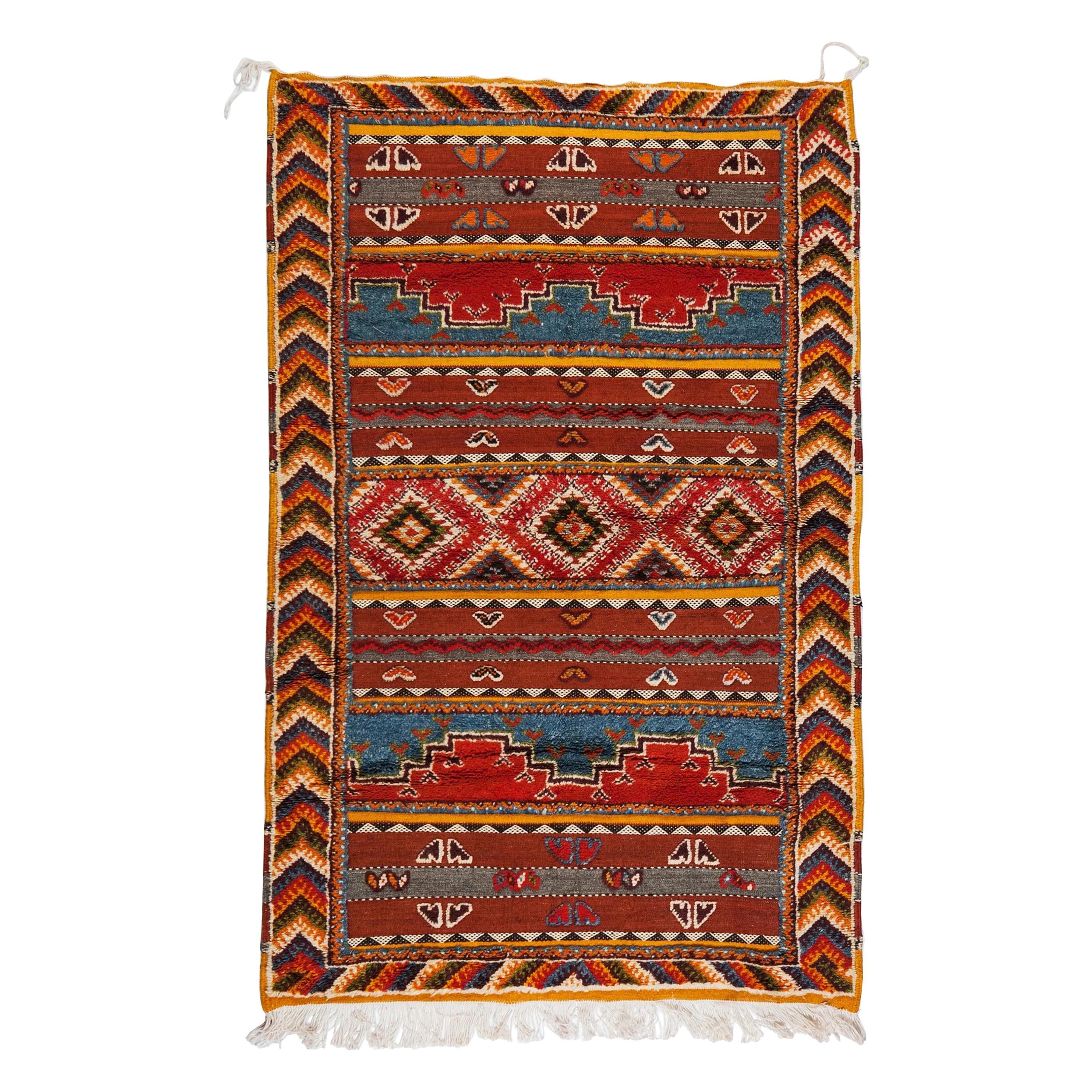 Vintage Moroccan Rug or Carpet, Handwoven Organic Wool Rug with Tribal Design
