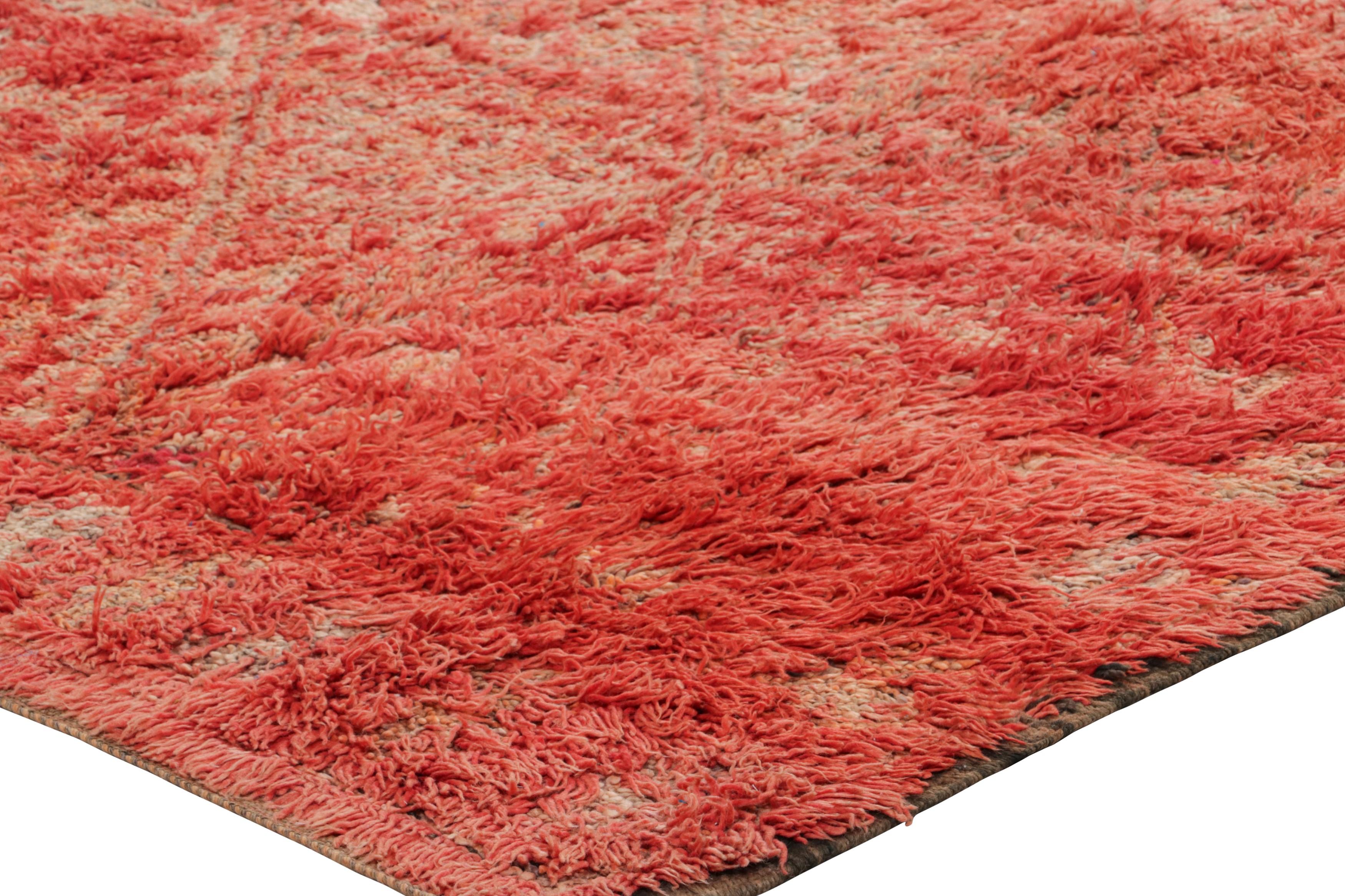 Vintage Marokkanischer Teppich, Rot & Beige mit Rautenmustern - Rug & Kilim (Wolle) im Angebot