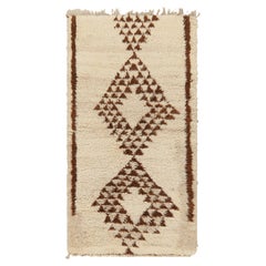 Tappeto marocchino vintage con motivi geometrici beige-marroni, da Rug & Kilim