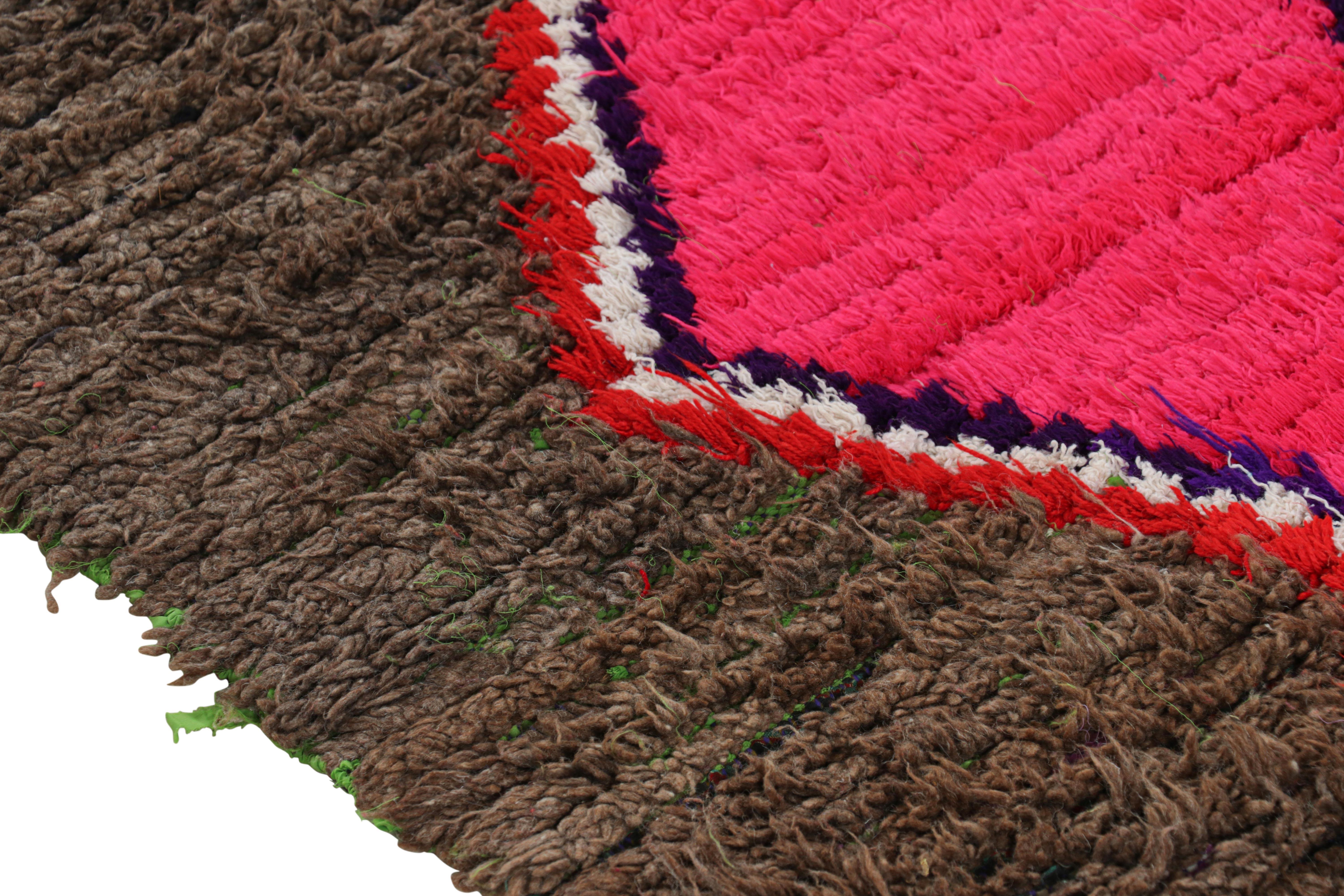 Alfombra marroquí vintage con medallón de rombos policromados, de Rug & Kilim Marroquí en venta