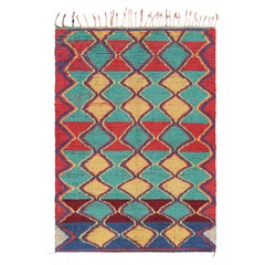 Marokkanischer Vintage-Teppich mit polychromen Rautenmustern, von Rug & Kilim