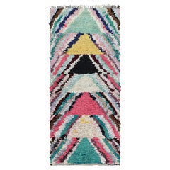 Marokkanischer Vintage-Teppich mit polychromen geometrischen Mustern, von Rug & Kilim