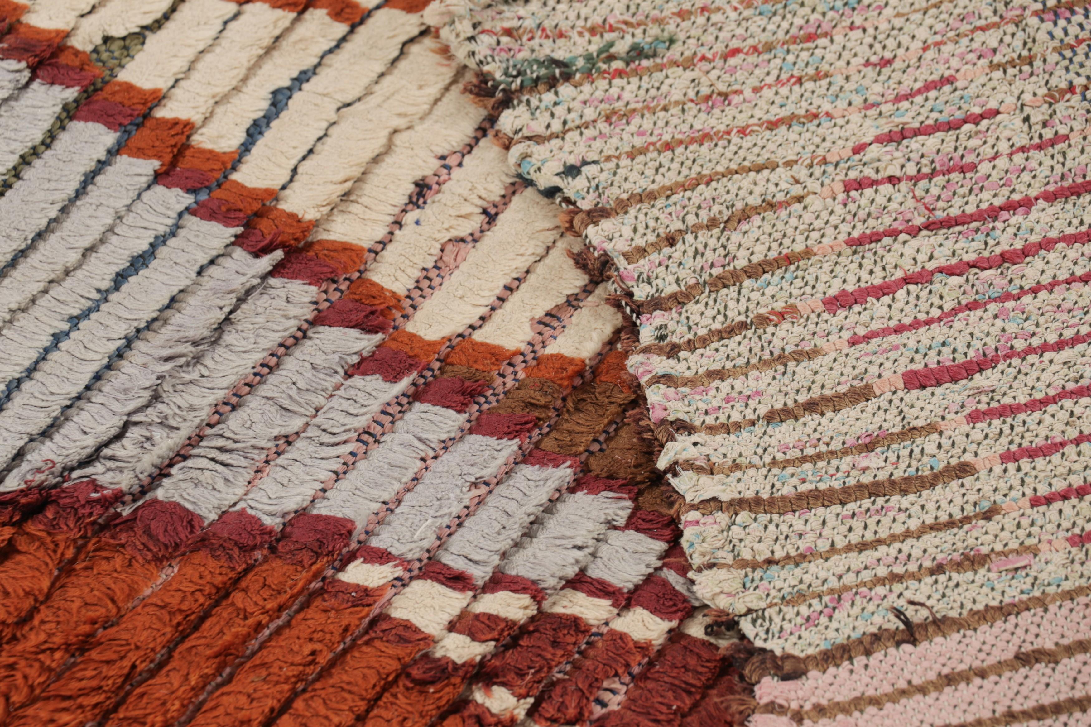 Wool Vintage Moroccan Runner Rug, Polychromatic Geometric Patterns - Rug & Kilim For Sale