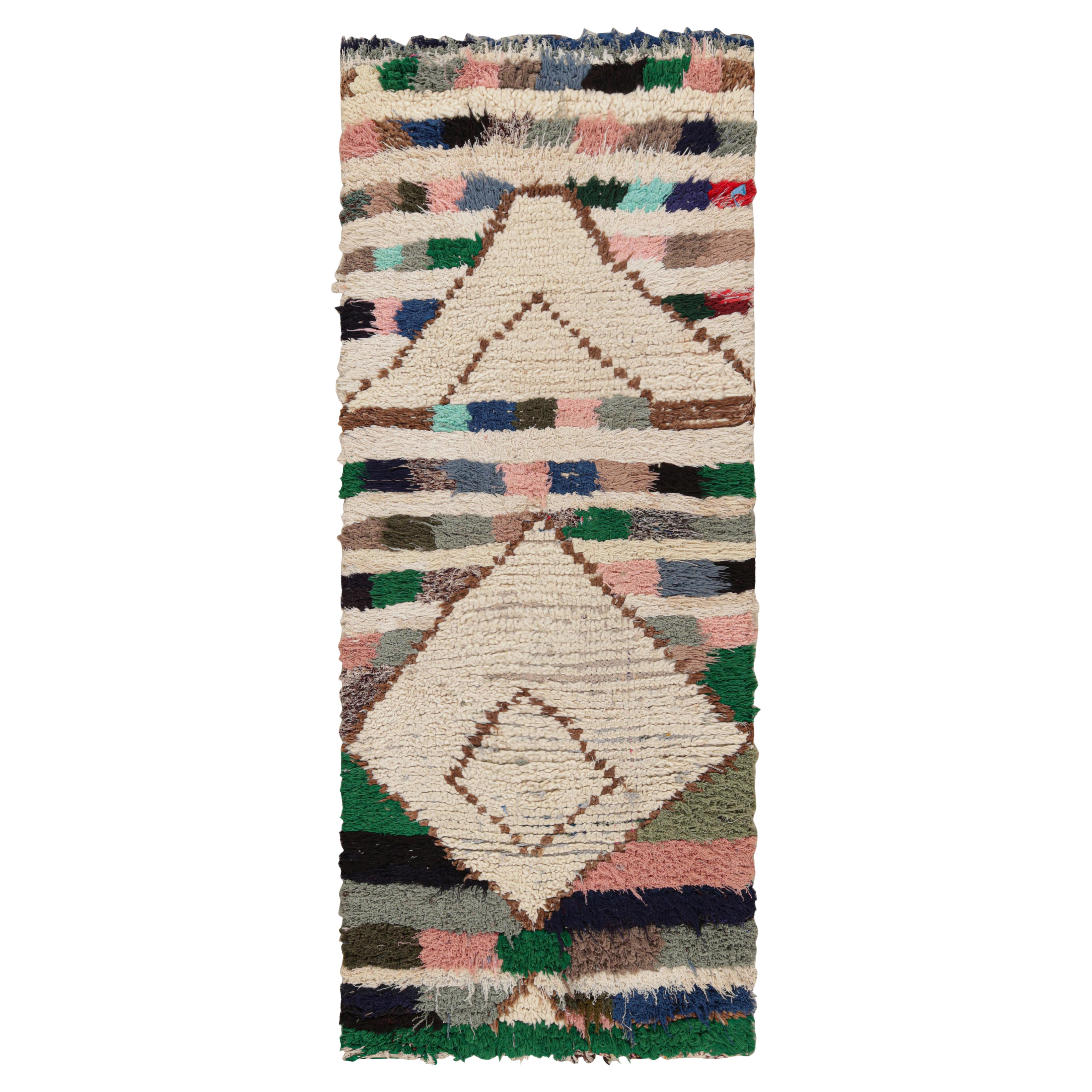 Alfombra marroquí vintage con rayas de colores y medallones  Rug & Kilim