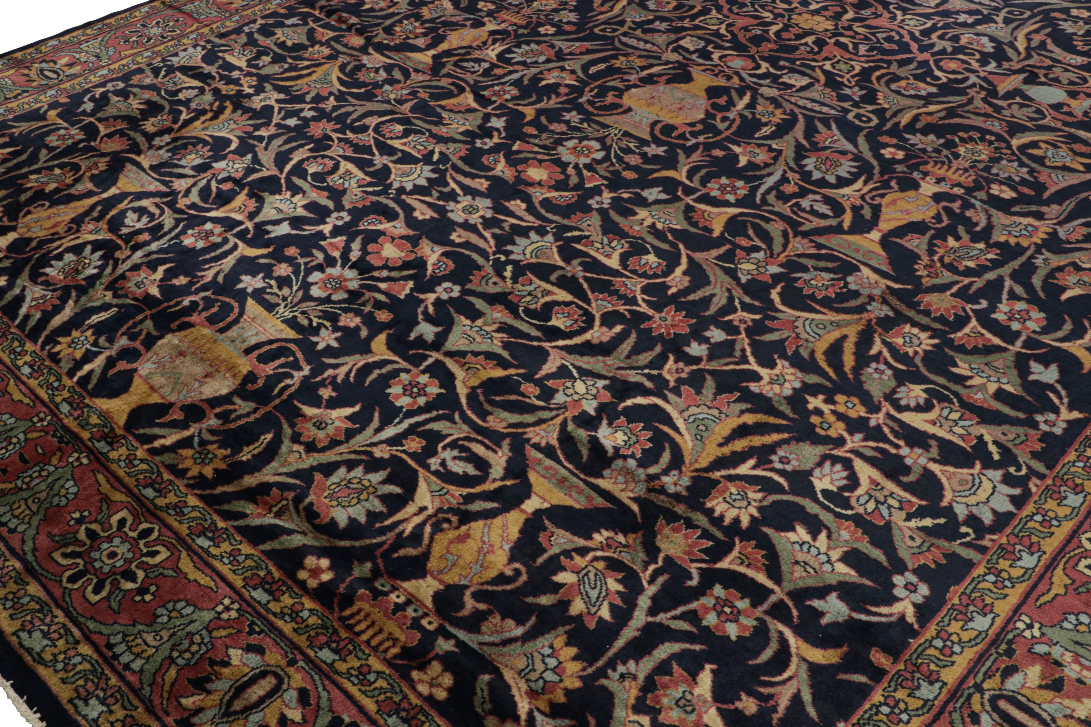 Vintage Moroccan Runner Rug with Diamond Patterns In Good Condition For Sale In Long Island City, NY