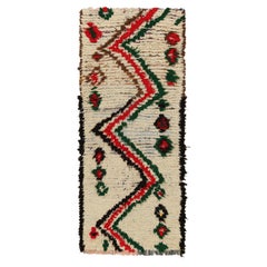 Marokkanischer Vintage-Läufer mit polychromen geometrischen Mustern, von Rug & Kilim