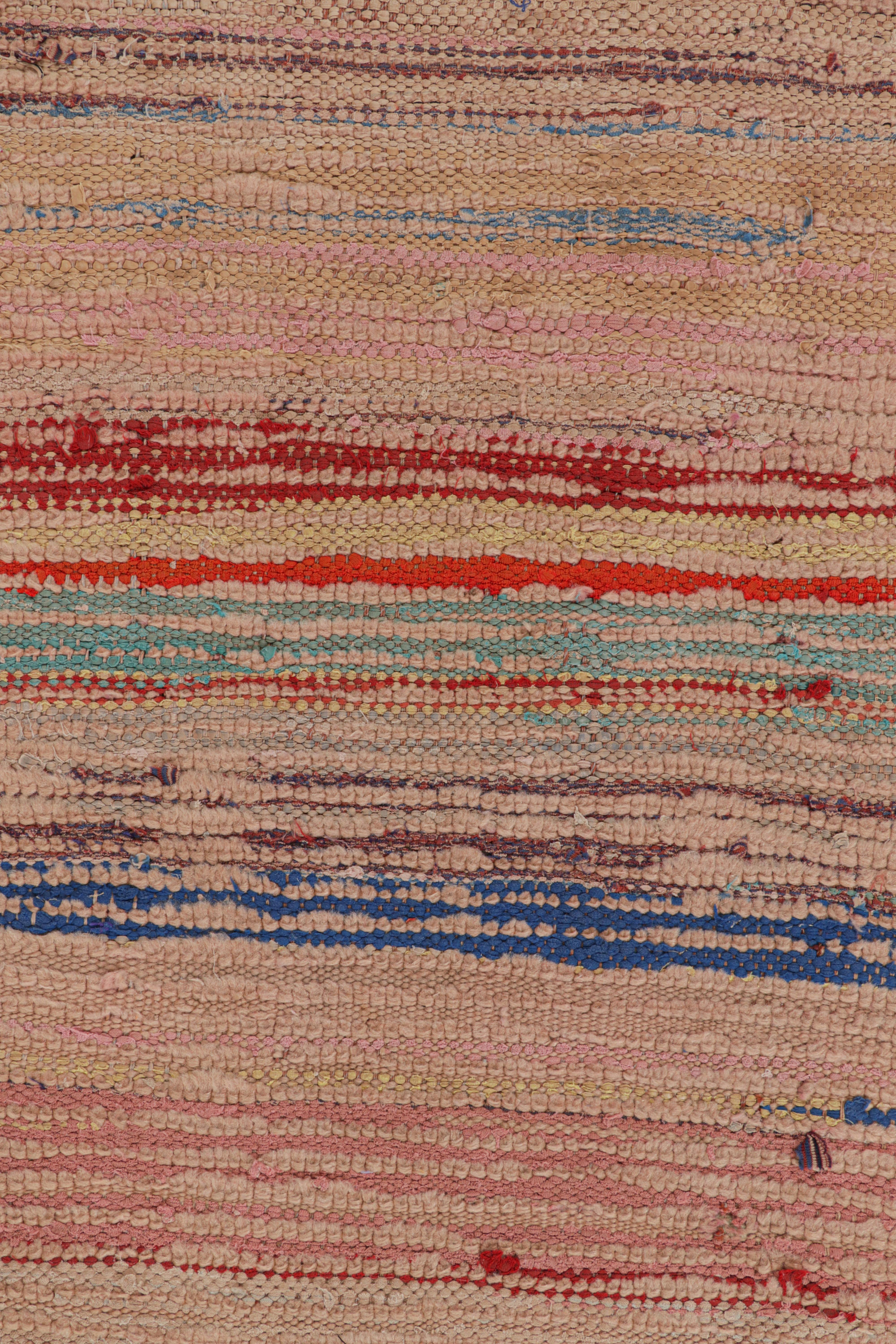 Alfombra marroquí vintage con rayas geométricas policromadas, de Rug & Kilim Marroquí