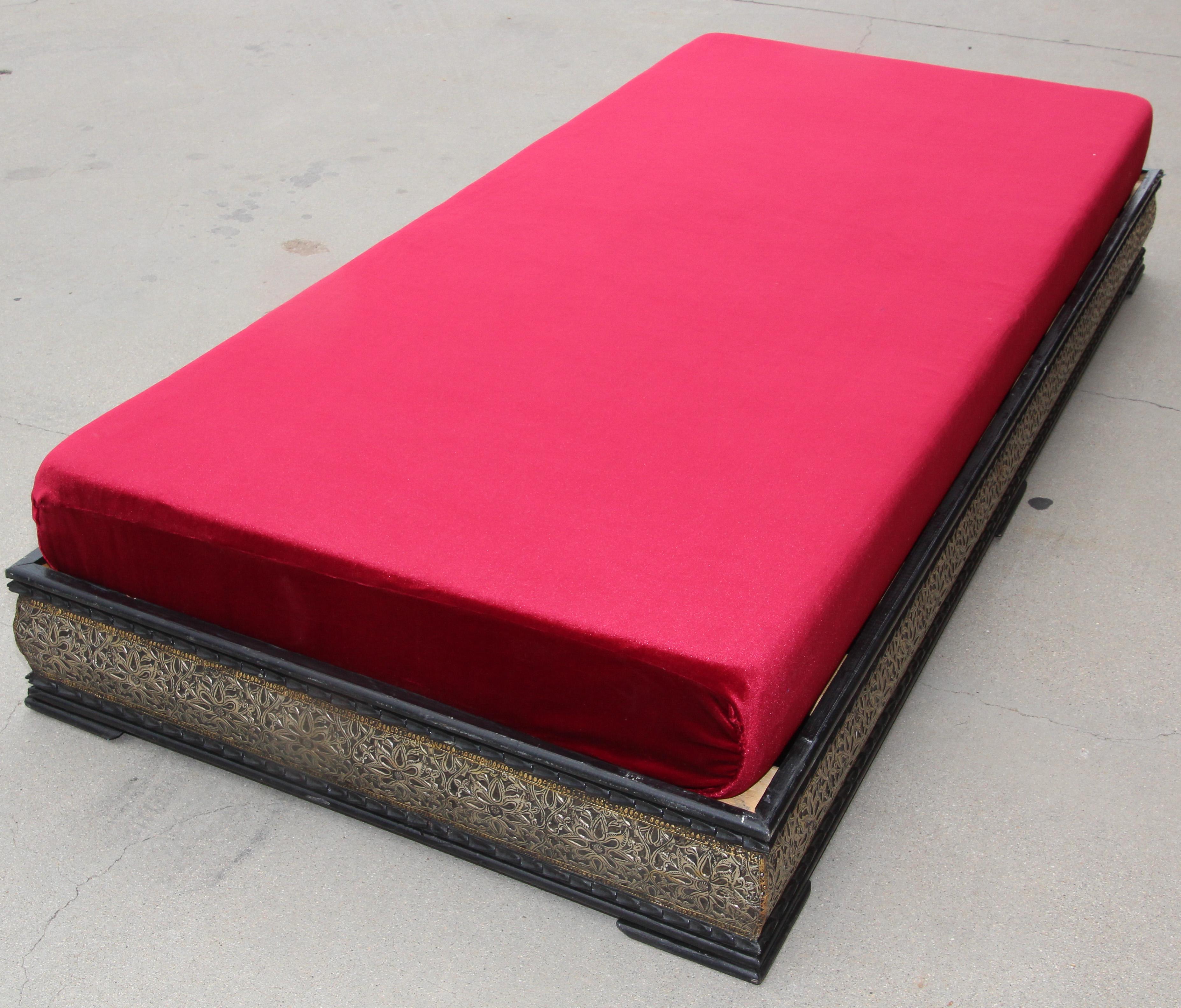 Vintage Moroccan Settee Low bench, Day Bed with Red Cushion 5