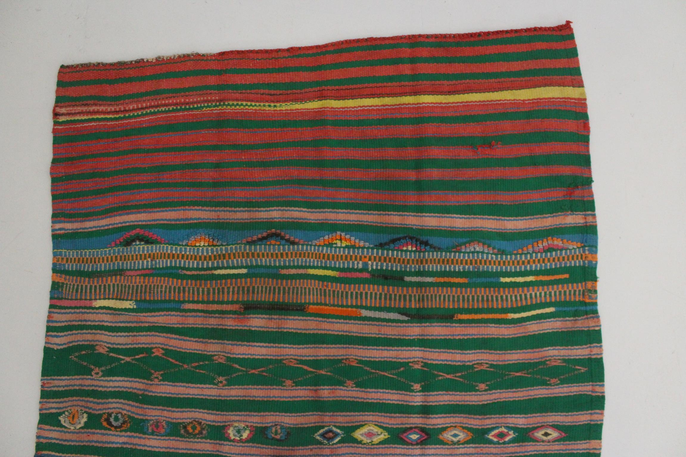 Vintage Moroccan striped kilim rug - Green/pink/red - 5.1x10.2feet / 157x312cm For Sale 2