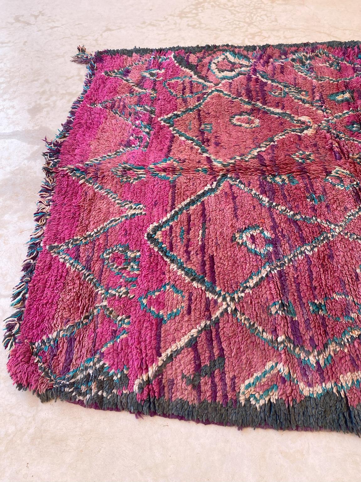 20th Century Vintage Moroccan Talsint rug - Fuchsia/purple - 5.4-5.9x13.1feet / 165-180x400cm For Sale