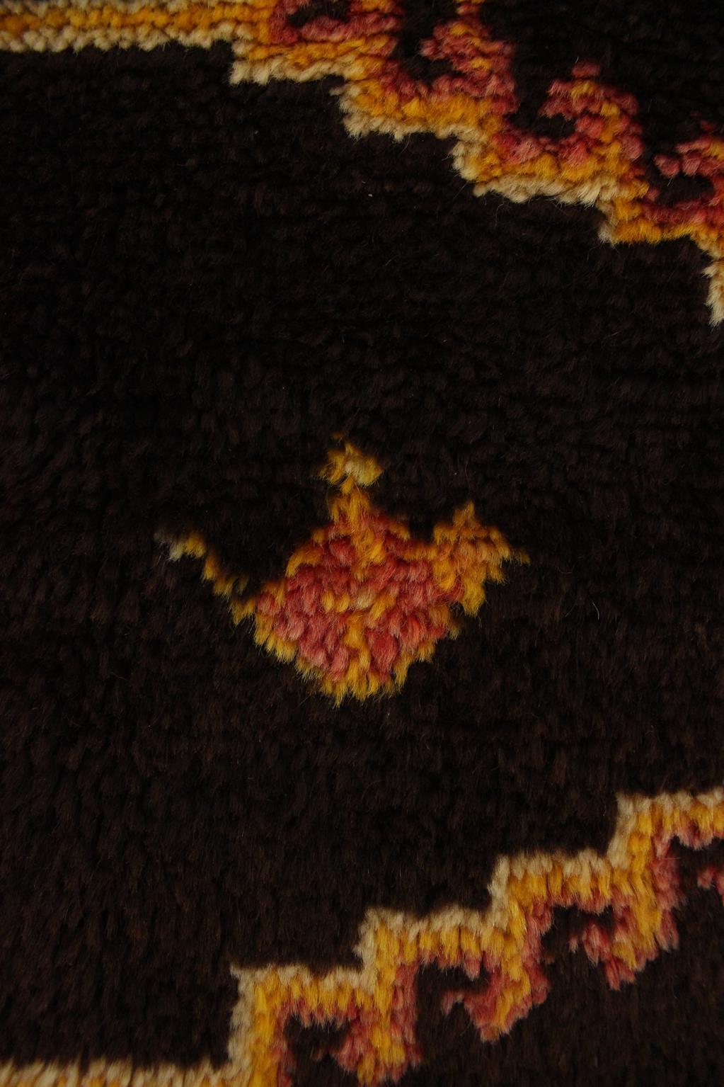 Vintage Moroccan Taznakht rug - Black/yellow - 3.3x6.4feet / 100x195cm For Sale 4