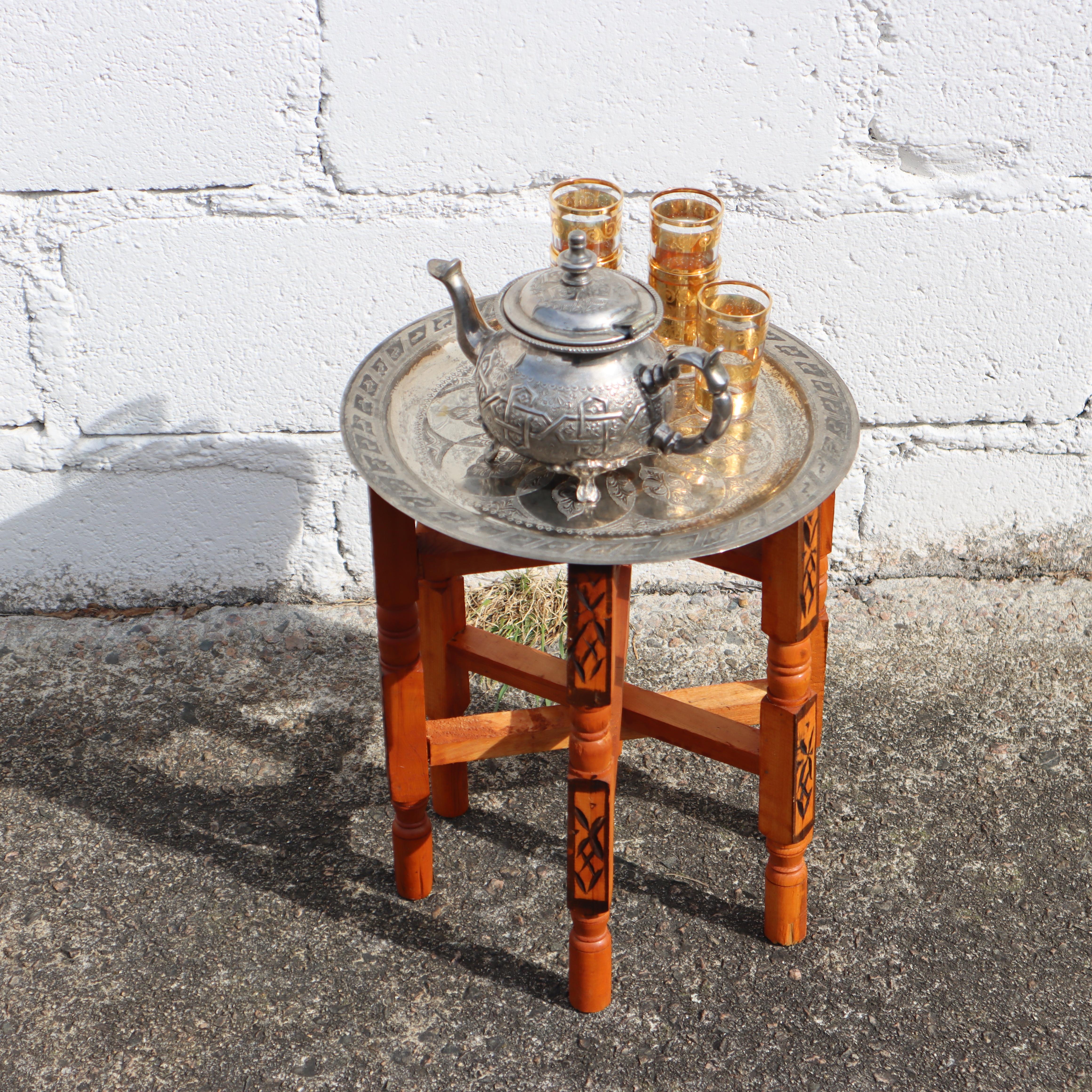 Engraved Vintage Moroccan Tea Ceremony Table Set - Folding Table Set - 80s For Sale