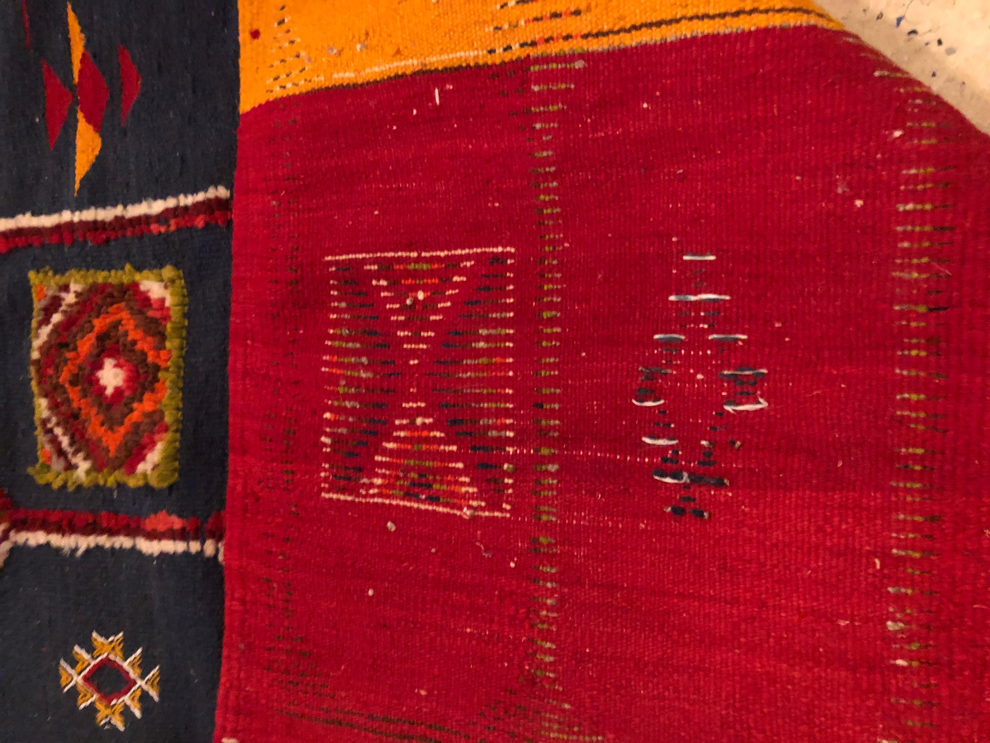 Vintage Moroccan Tribal Handmade Rug or Carpet 3