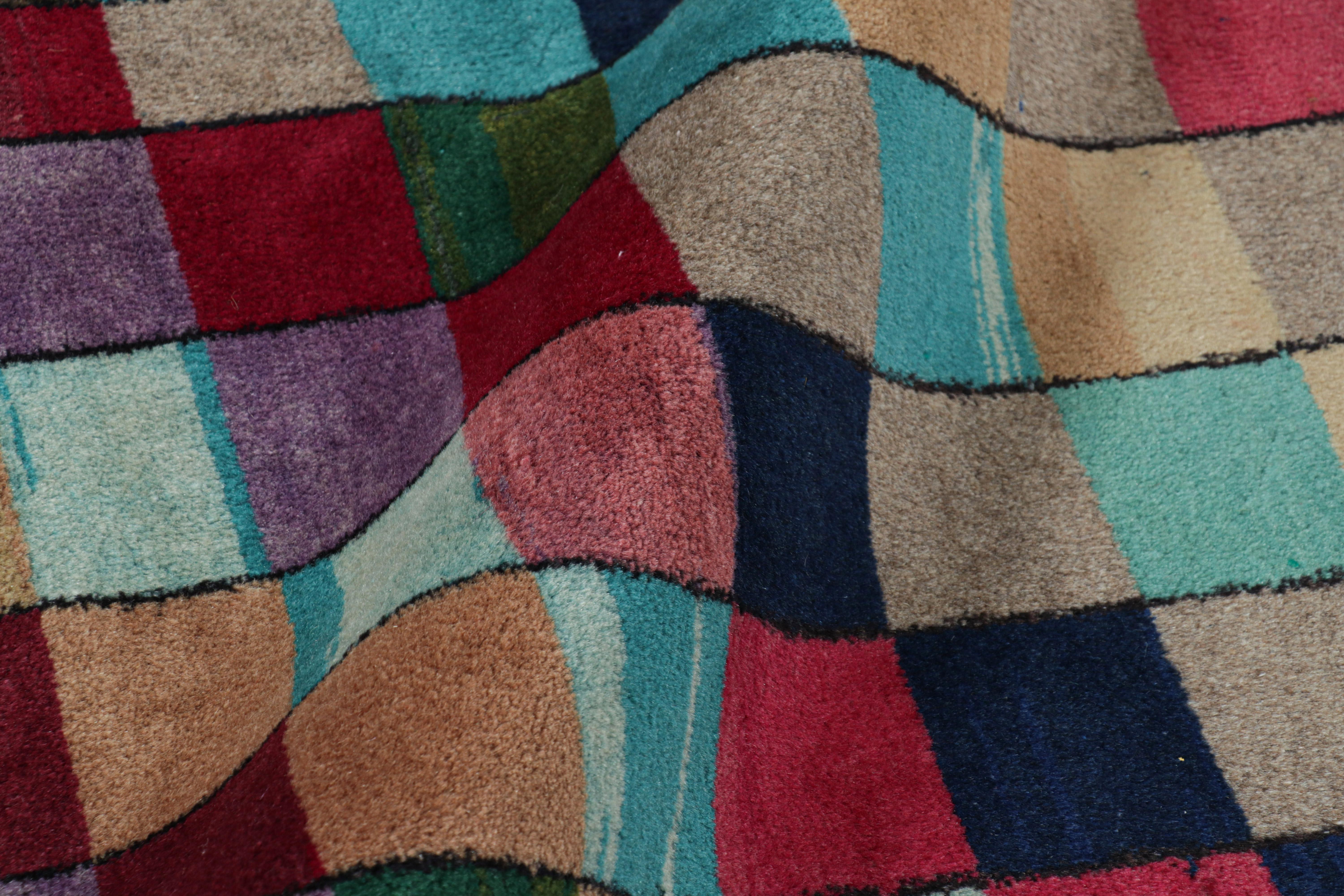 Vintage Zeki Müren Teppich mit polychromen geometrischen Mustern von Rug & Kilim (Wolle) im Angebot