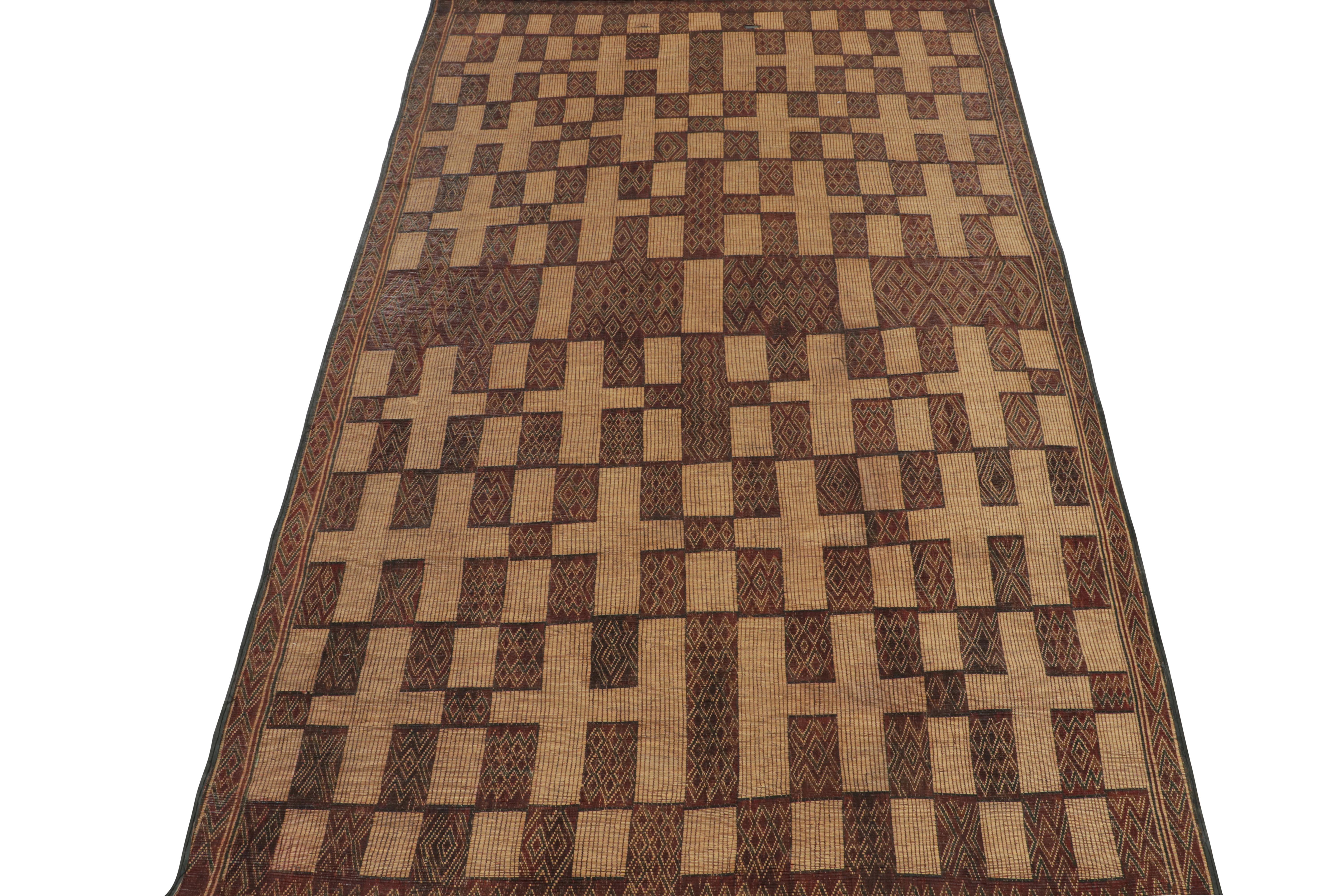 Vintage Moroccan Tuareg Mat in Beige & Red Geometric Patterns, from Rug & Kilim In Good Condition In Long Island City, NY