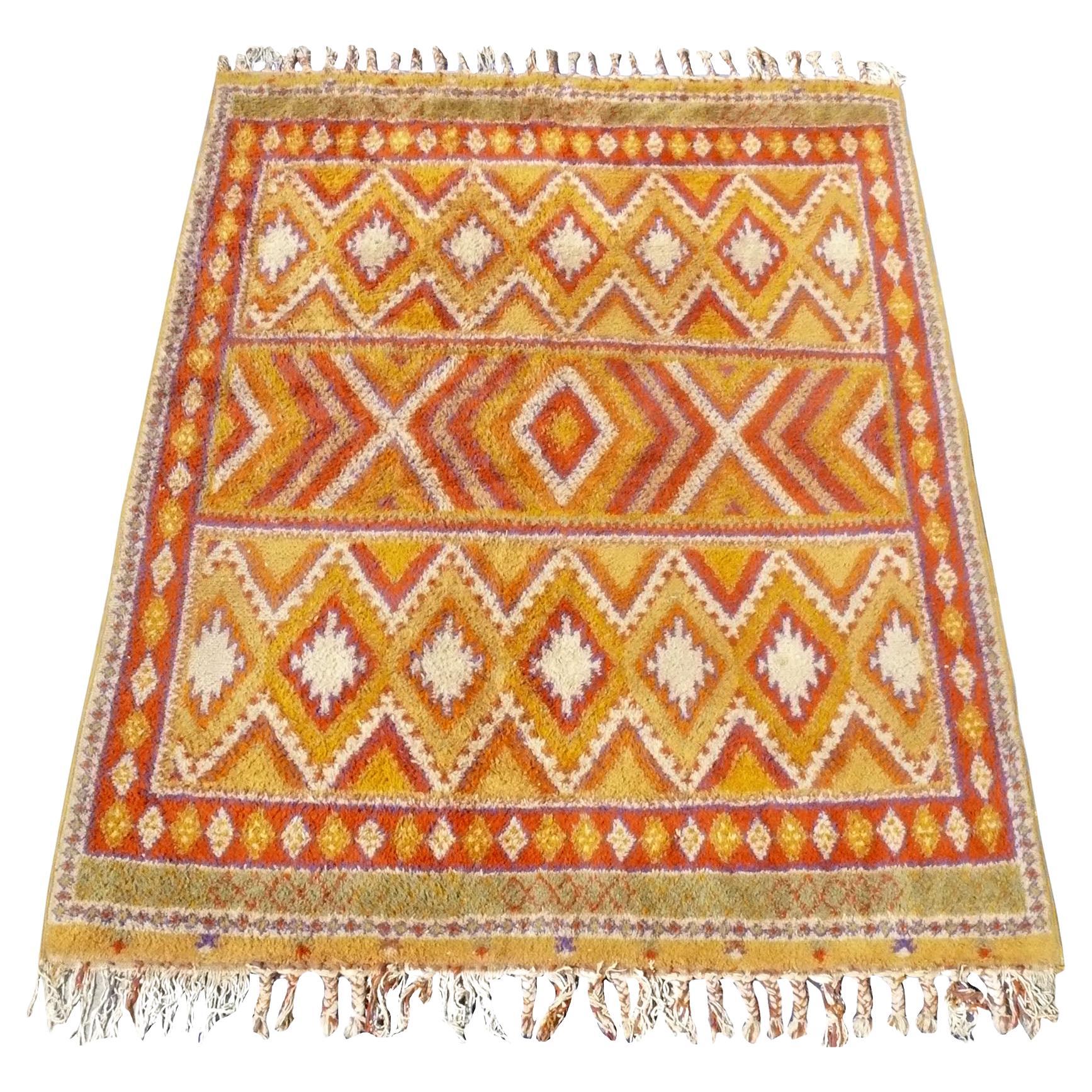 Tappeto marocchino vintage in lana 130 x 93 annodato a mano di qualità Mid Century Modern