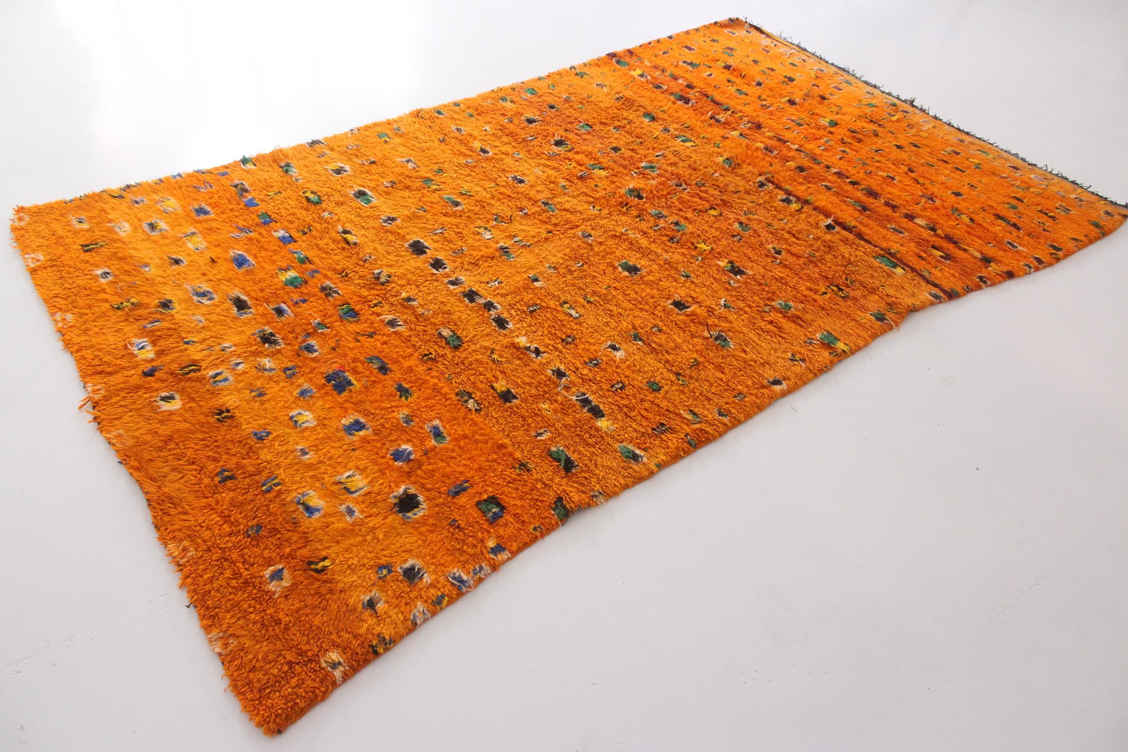 Vintage Moroccan wool rug - Orange - 6.5x10.5feet / 198x320cm For Sale 5