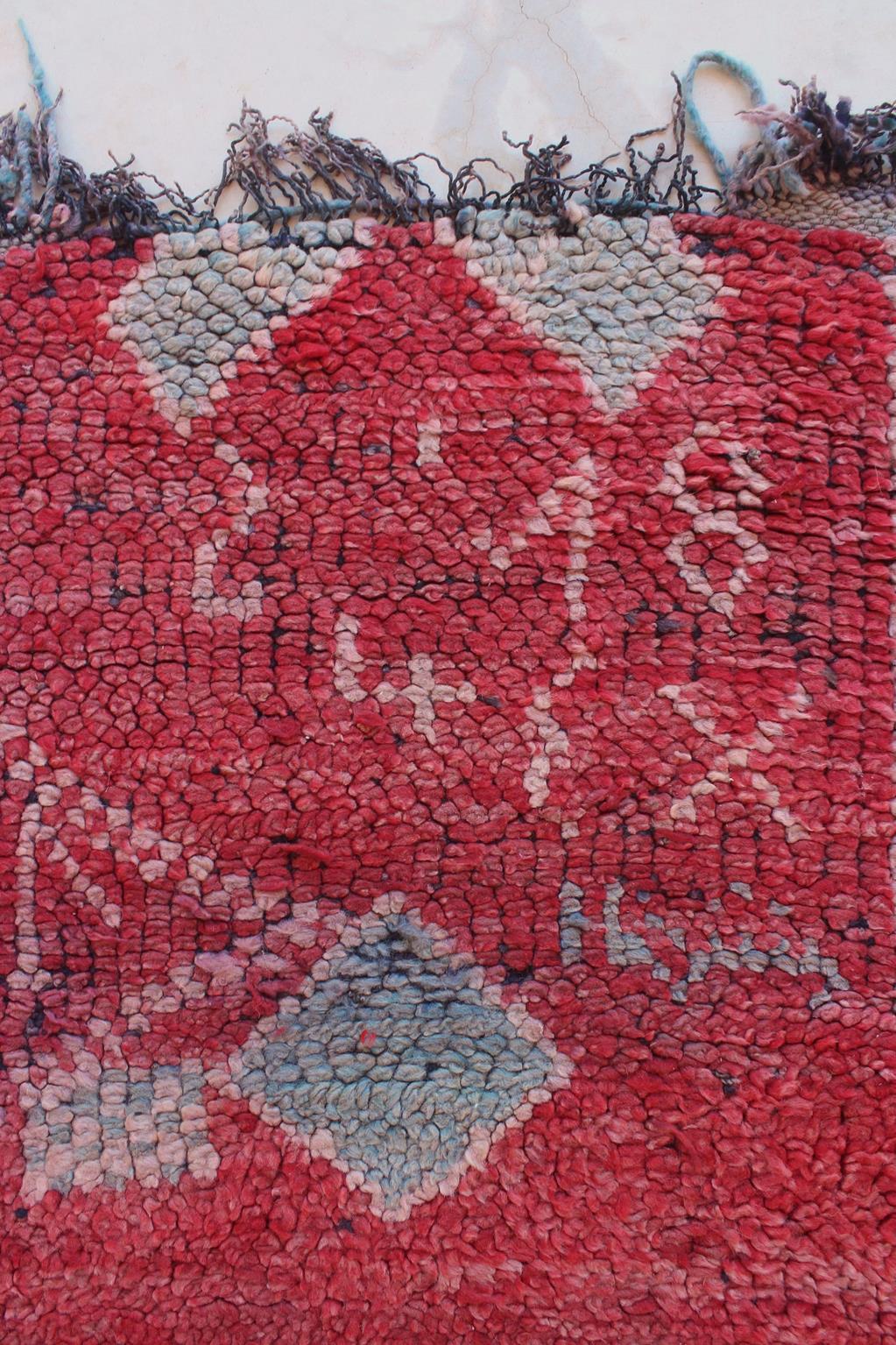 Marokkanischer Zayane-Teppich im Vintage-Stil - Rot/Grün - 7x12feet / 213x365cm (Wolle) im Angebot
