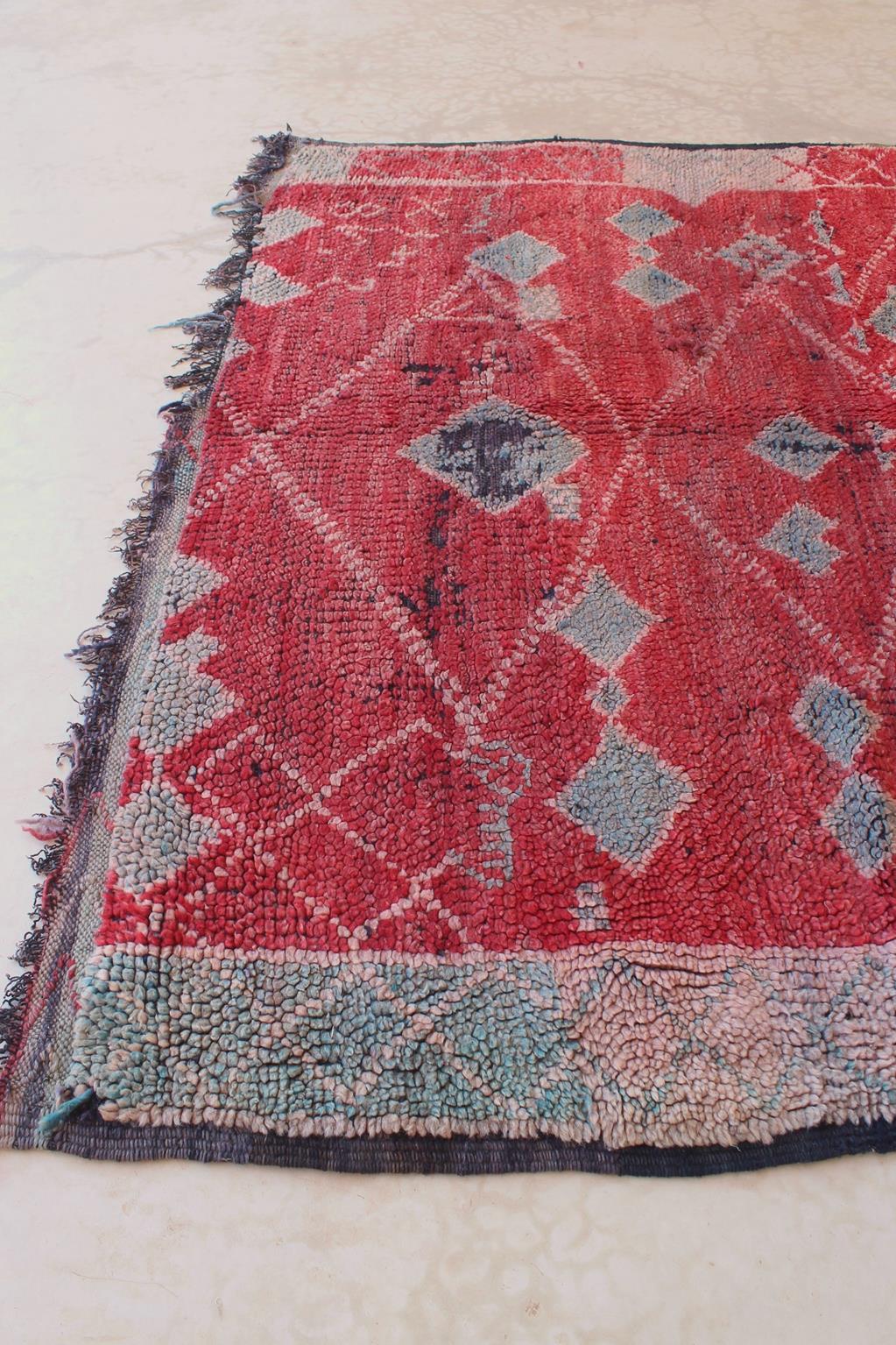 Marokkanischer Zayane-Teppich im Vintage-Stil - Rot/Grün - 7x12feet / 213x365cm im Angebot 1
