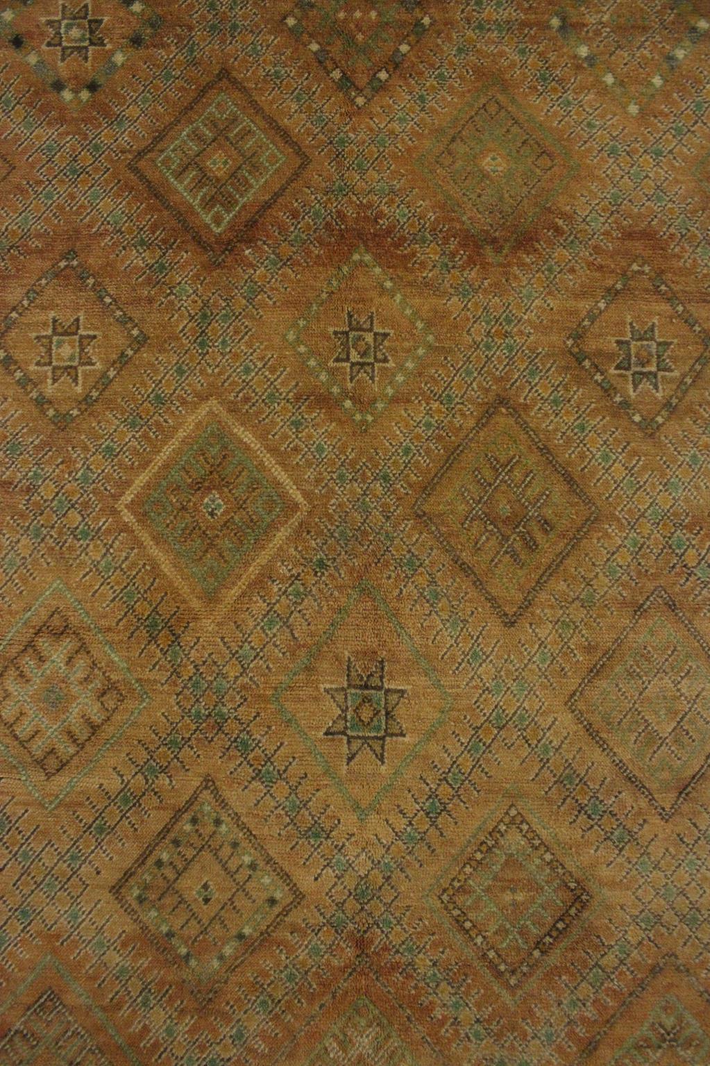Vintage Moroccan Zemmour rug - Ochre - 6x11.3feet / 185x345cm For Sale 5
