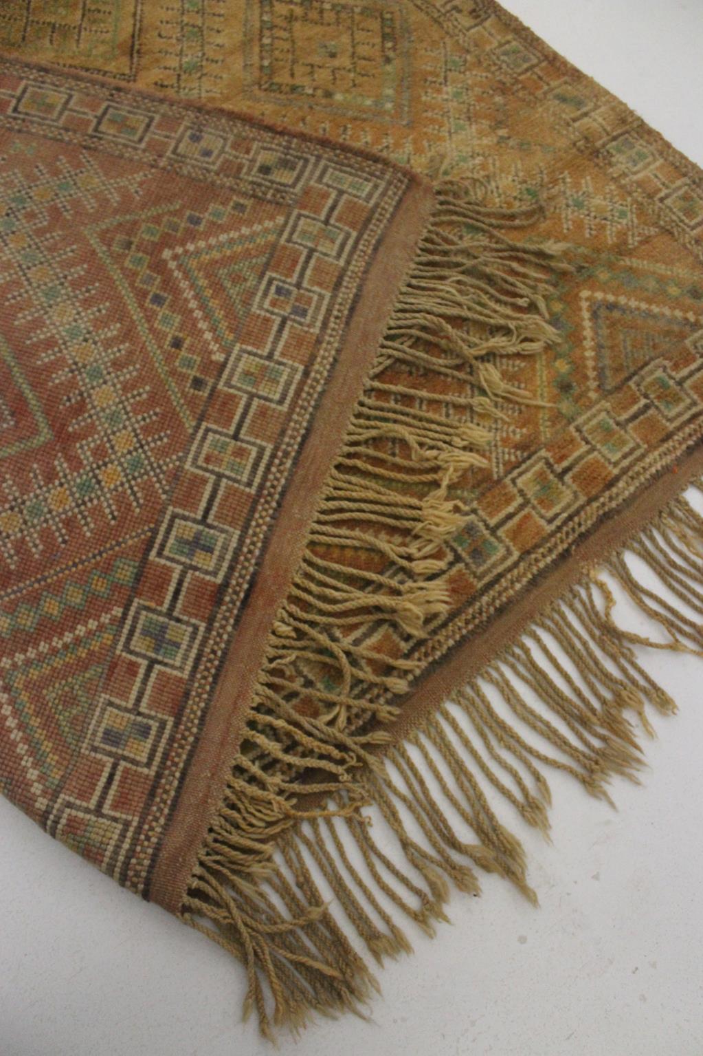 Vintage Moroccan Zemmour rug - Ochre - 6x11.3feet / 185x345cm For Sale 8
