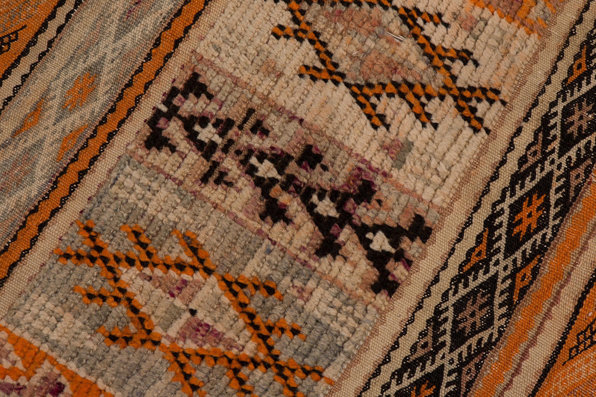 20th Century Vintage Moroccan Zemour Flatweave Rug - Earth Tones, Brown, Orange For Sale
